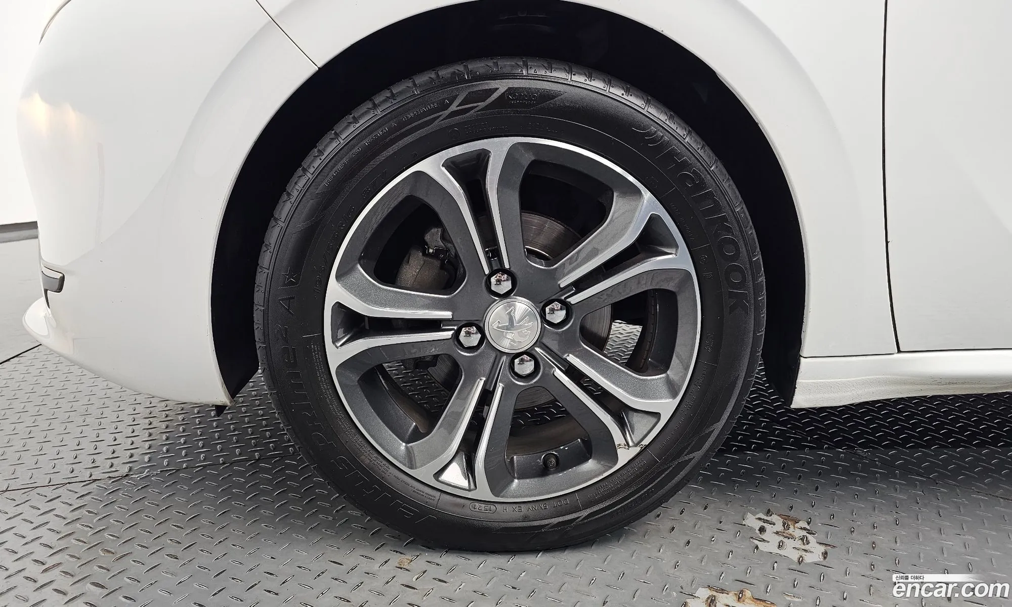 Peugeot 208 2015 VF3CC9HP8GT001405 — 4