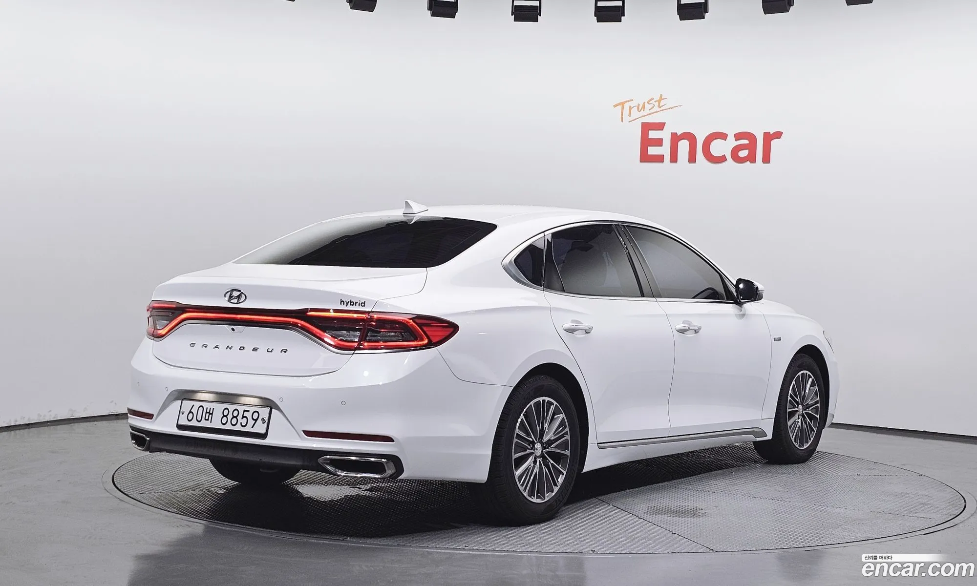 Hyundai Grandeur IG Hybrid 2018 — 20