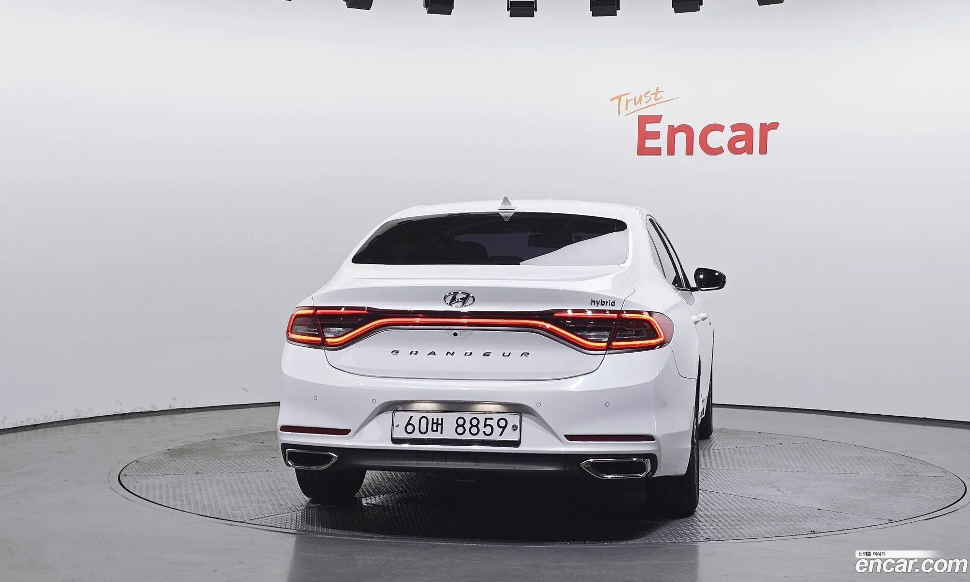 Hyundai Grandeur IG Hybrid 2018 — 11