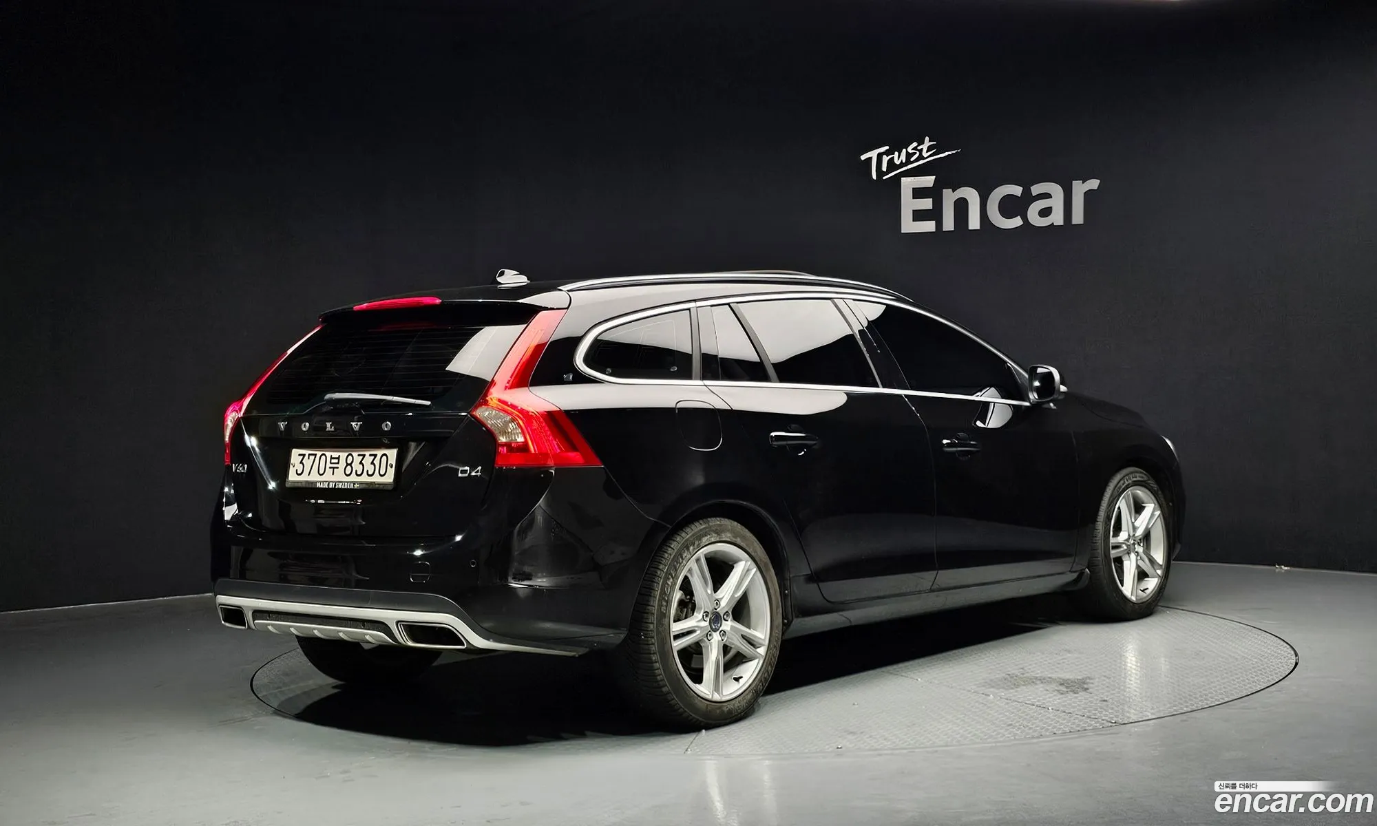 Volvo V60 2016 YV1FWA8BDG1305756 — 5