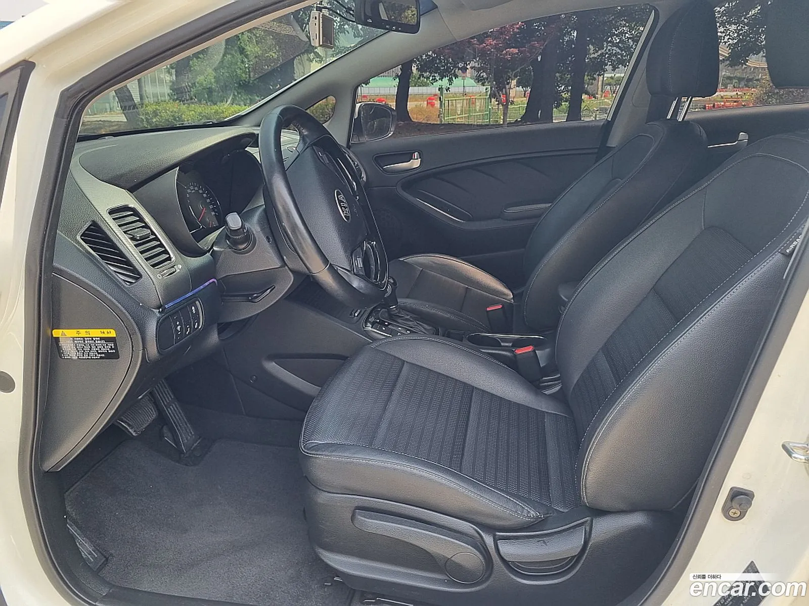 Kia K3 2016 — 6