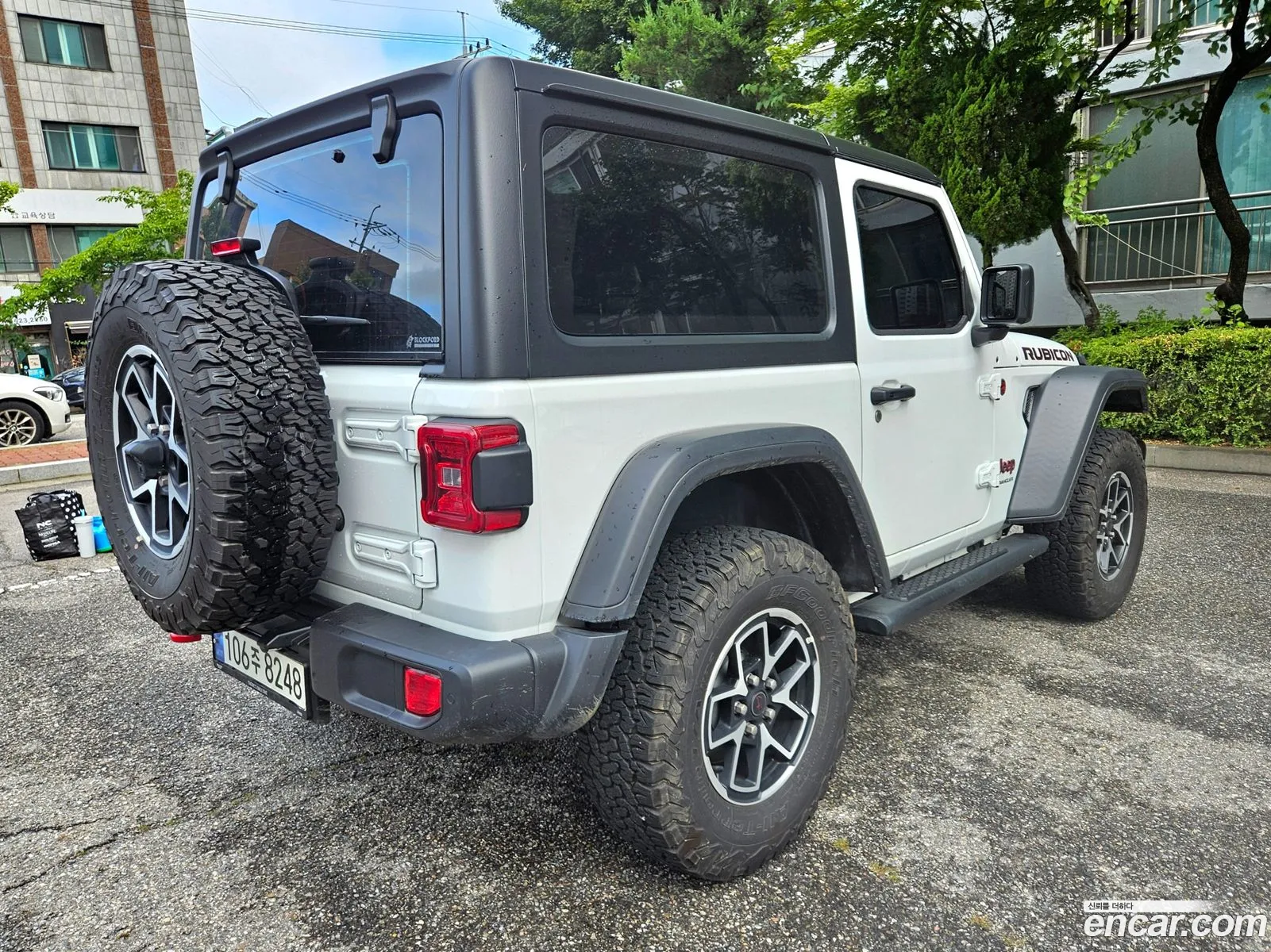 Jeep Wrangler 2024 — 2