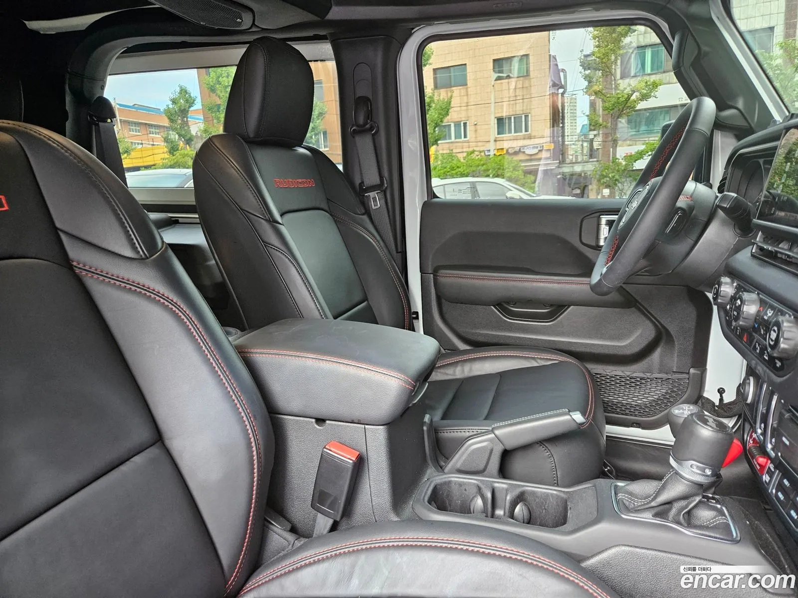 Jeep Wrangler 2024 — 10