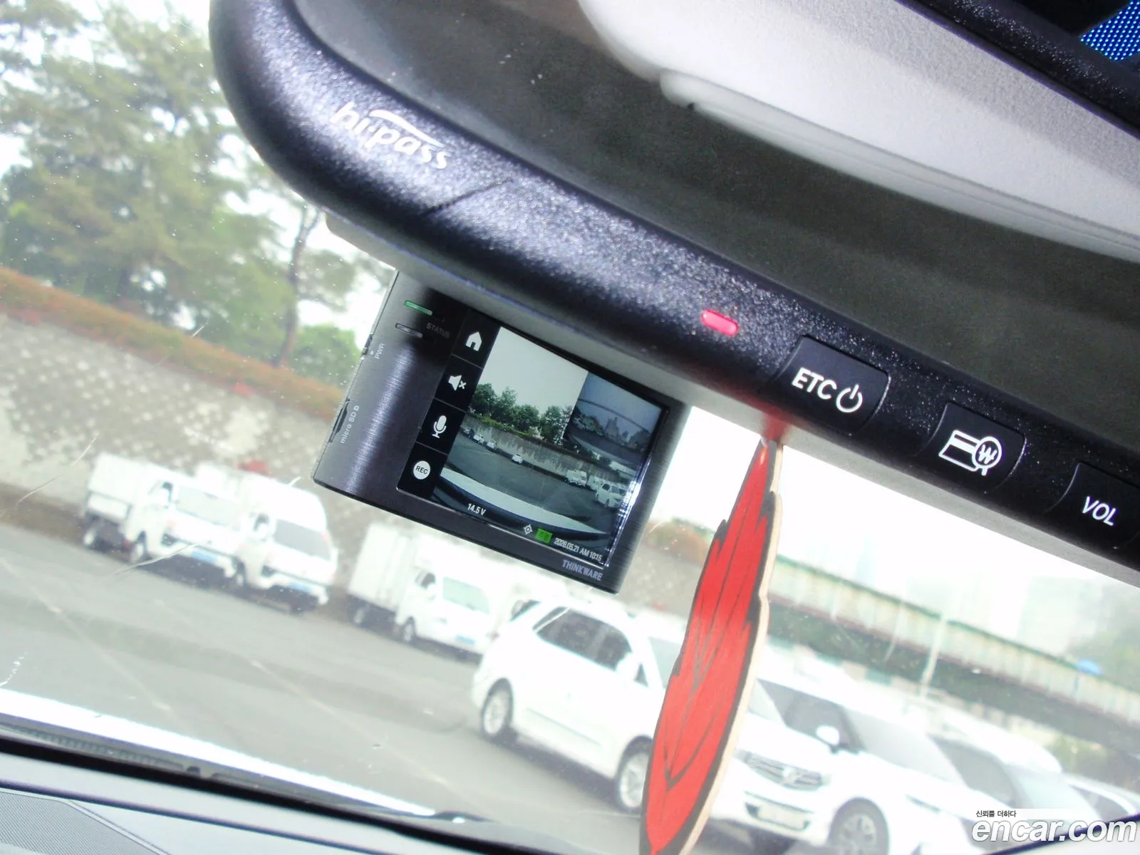 Kia K7 2015 — 17
