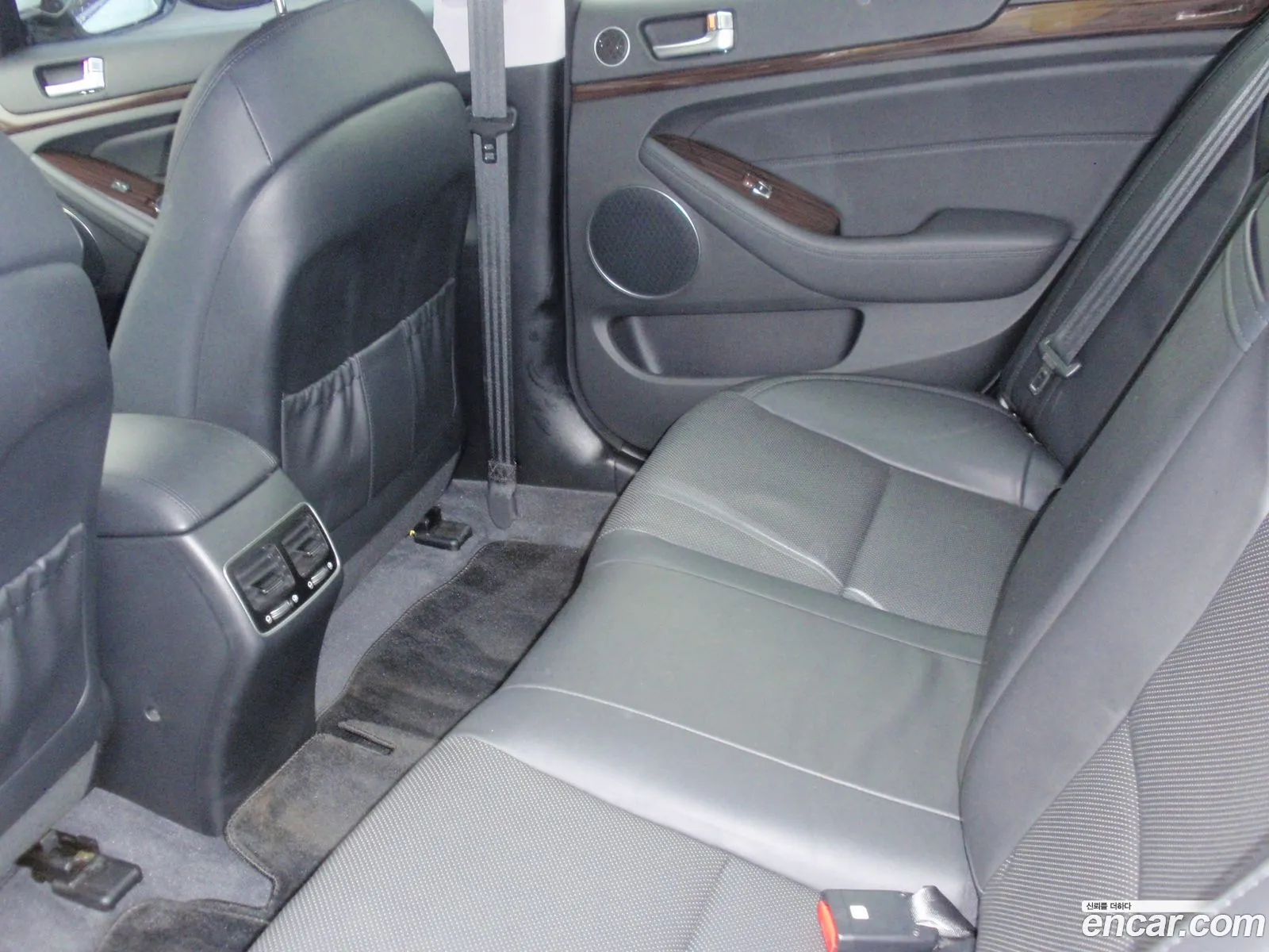 Kia K7 2015 — 7