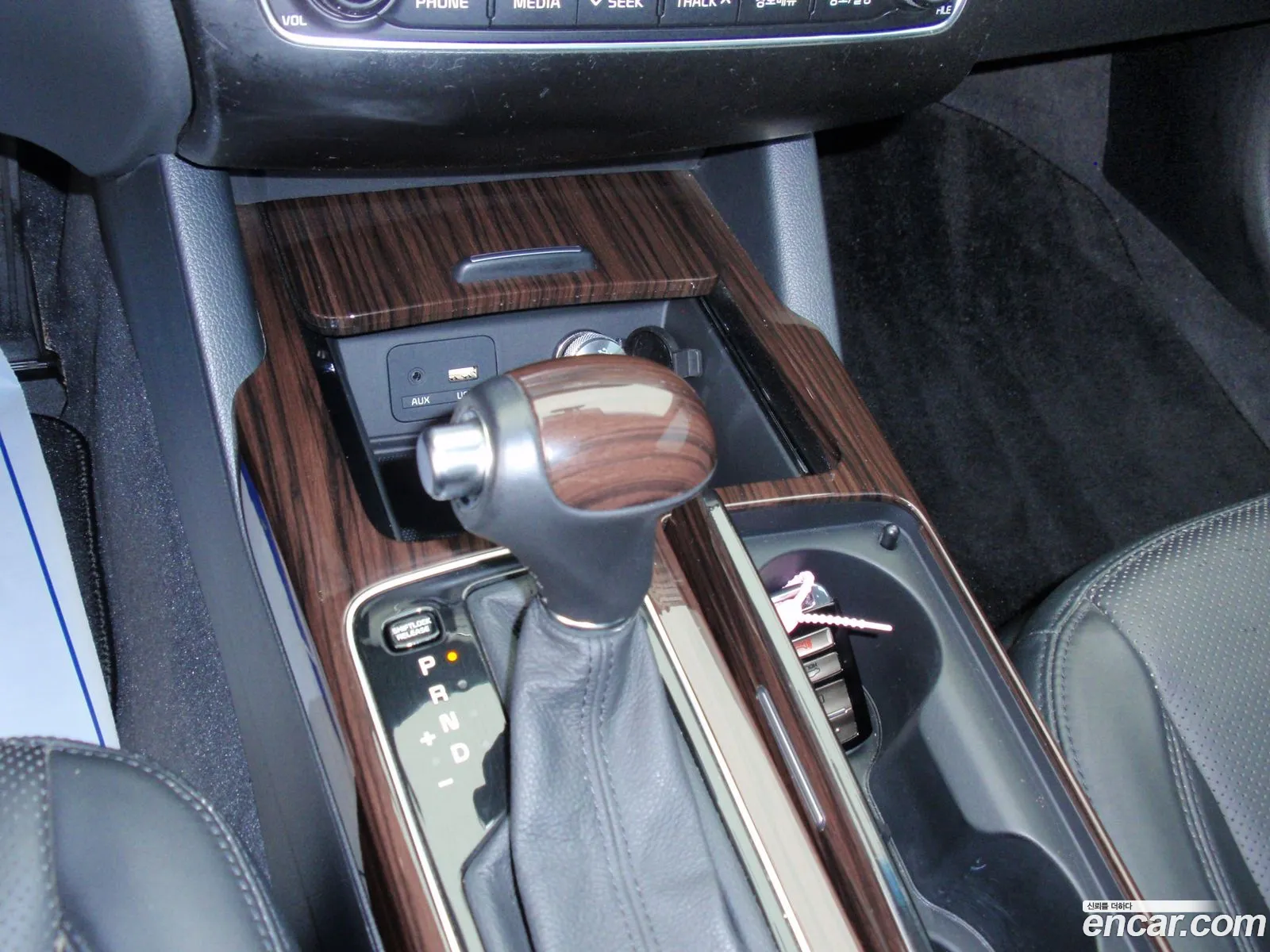 Kia K7 2015 — 8