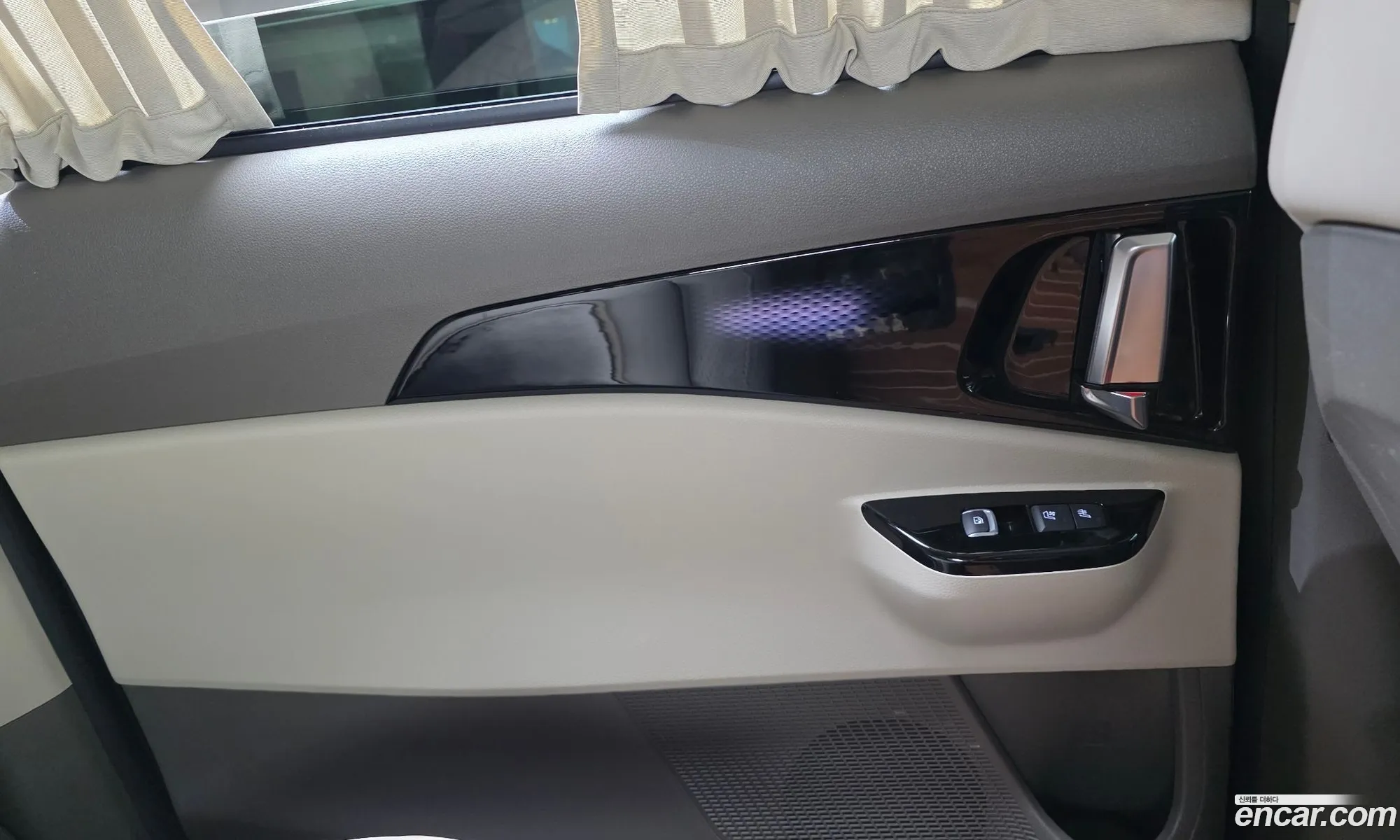 Kia Carnival 2021 KNANE813BMS120661 — 25