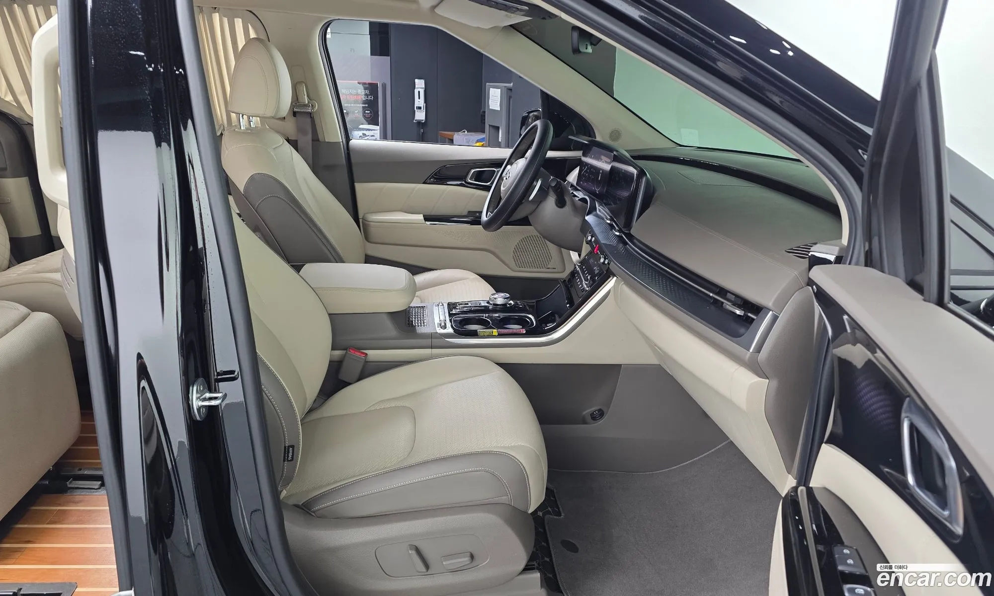 Kia Carnival 2021 KNANE813BMS120661 — 28