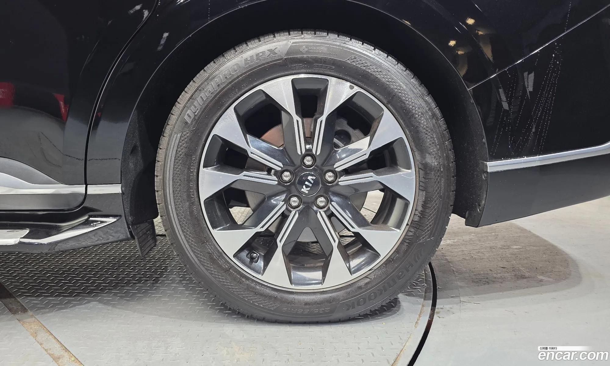 Kia Carnival 2021 KNANE813BMS120661 — 3