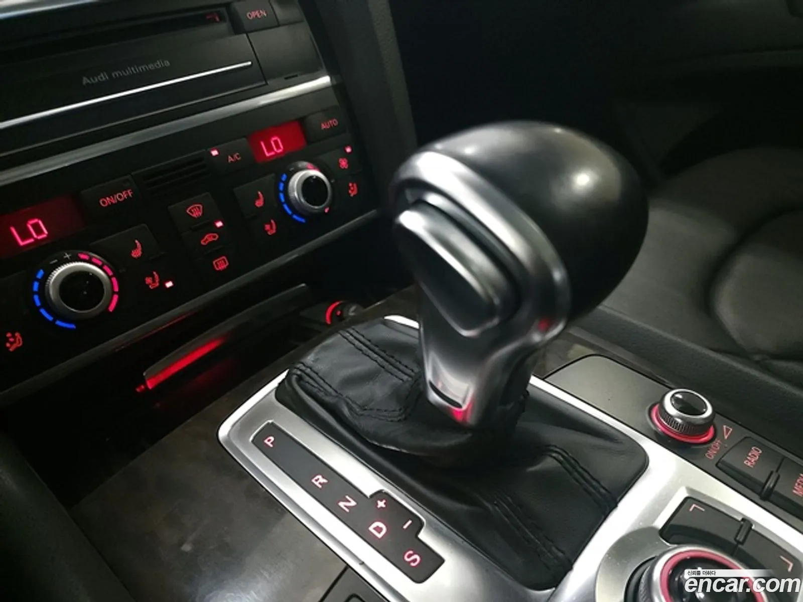 Audi Q7 2014 — 7