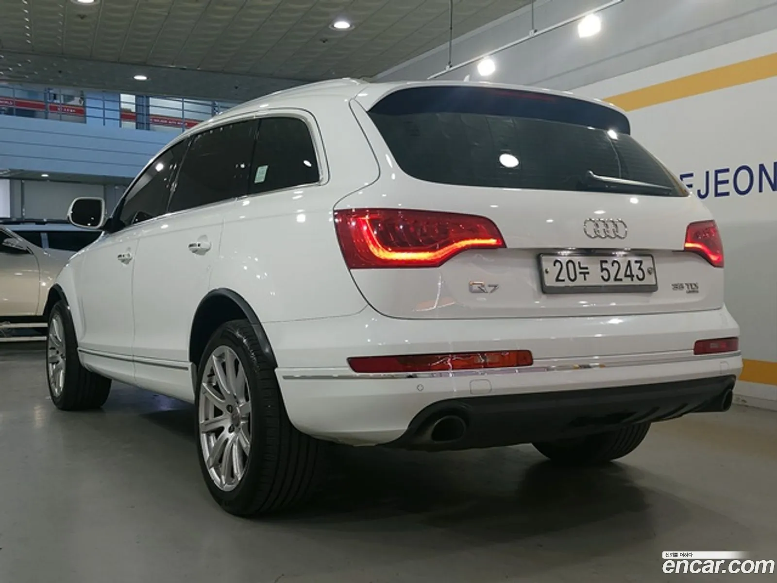 Audi Q7 2014 — 5