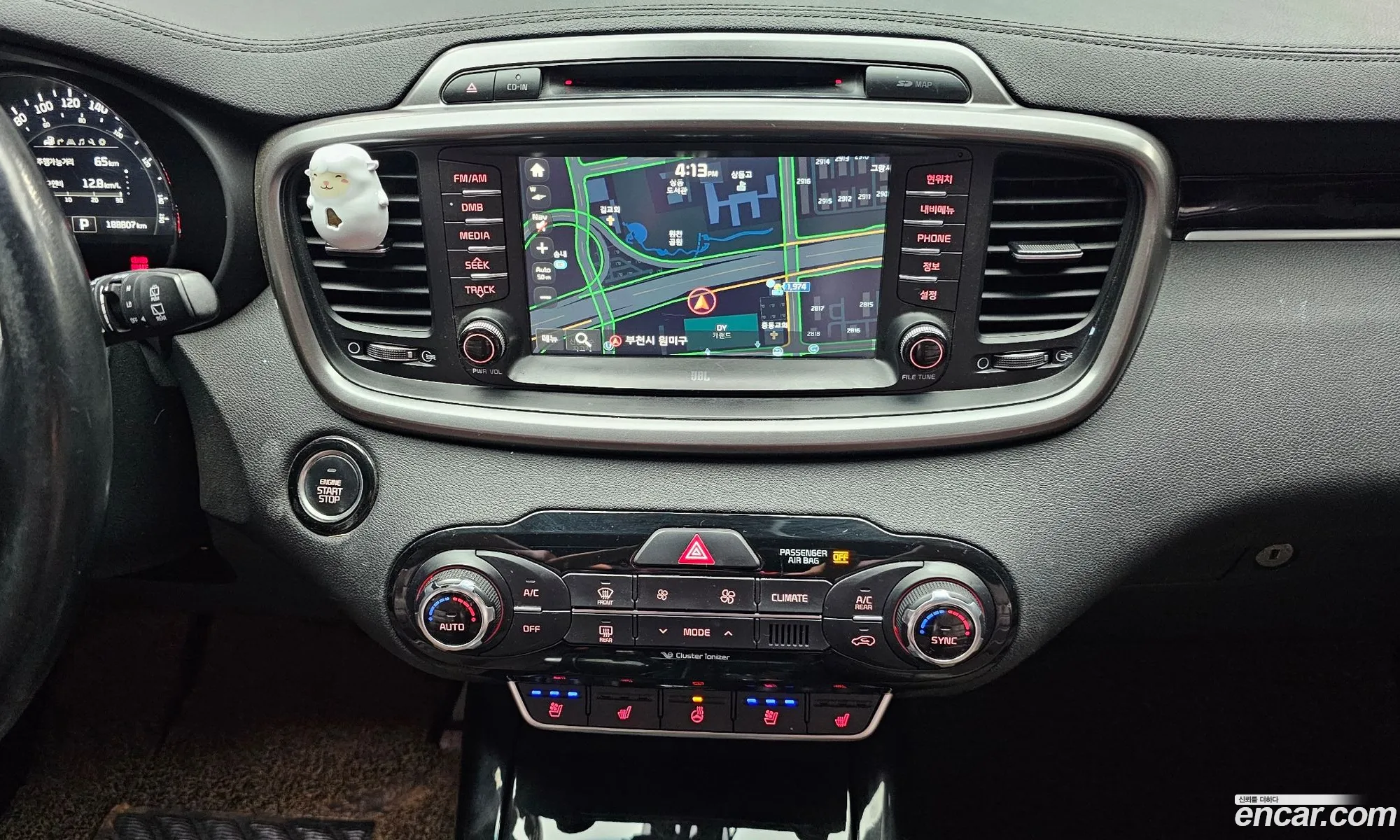 Kia Sorento 2016 KNAPK81BDGA205810 — 19