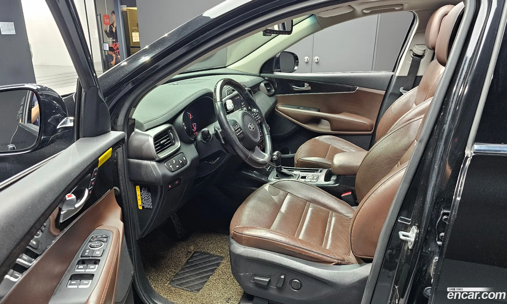 Kia Sorento 2016 KNAPK81BDGA205810 — 18