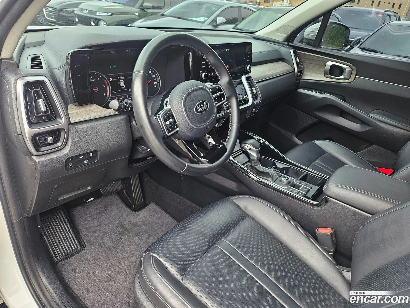Kia Sorento 2021 — 14