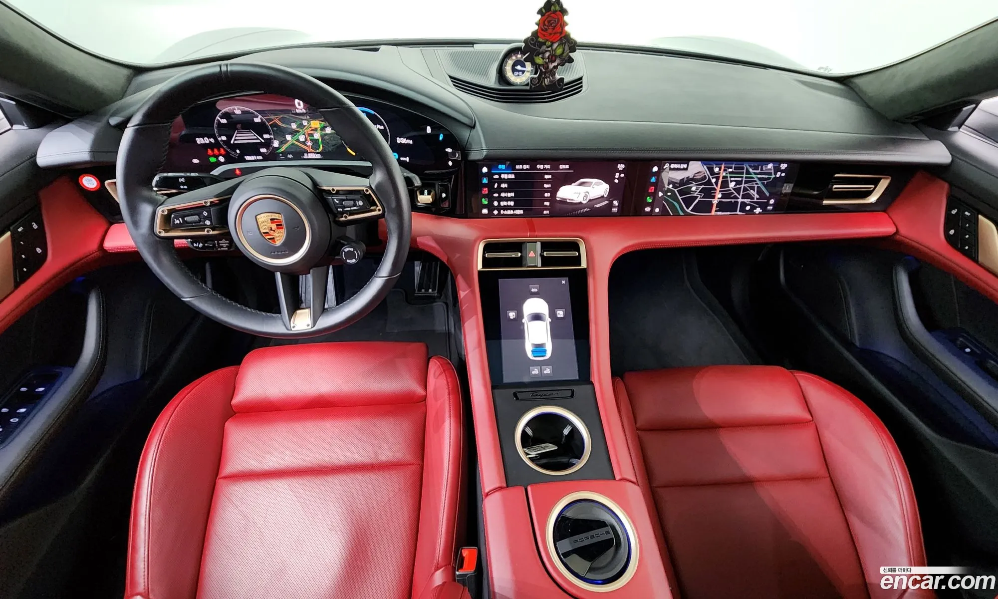 Porsche Taycan 2024 — 4