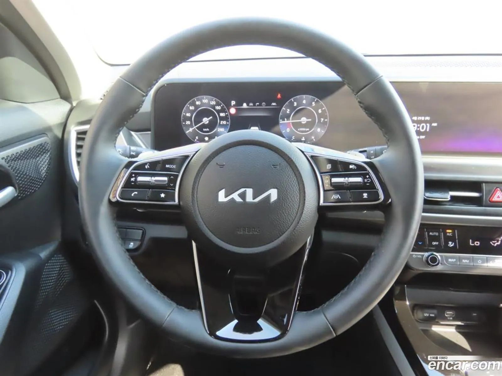 Kia Seltos 2025 — 16