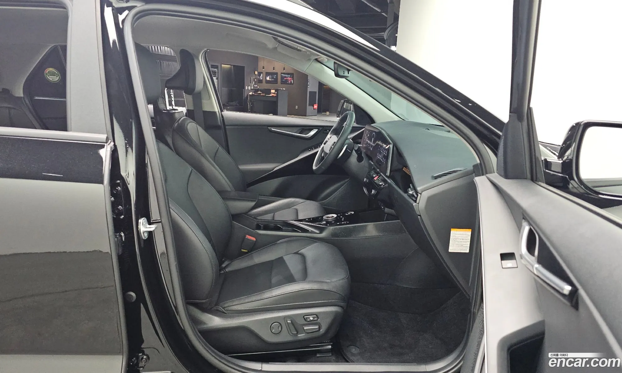 Kia Niro EV 2023 KNACP811FRA055920 — 5