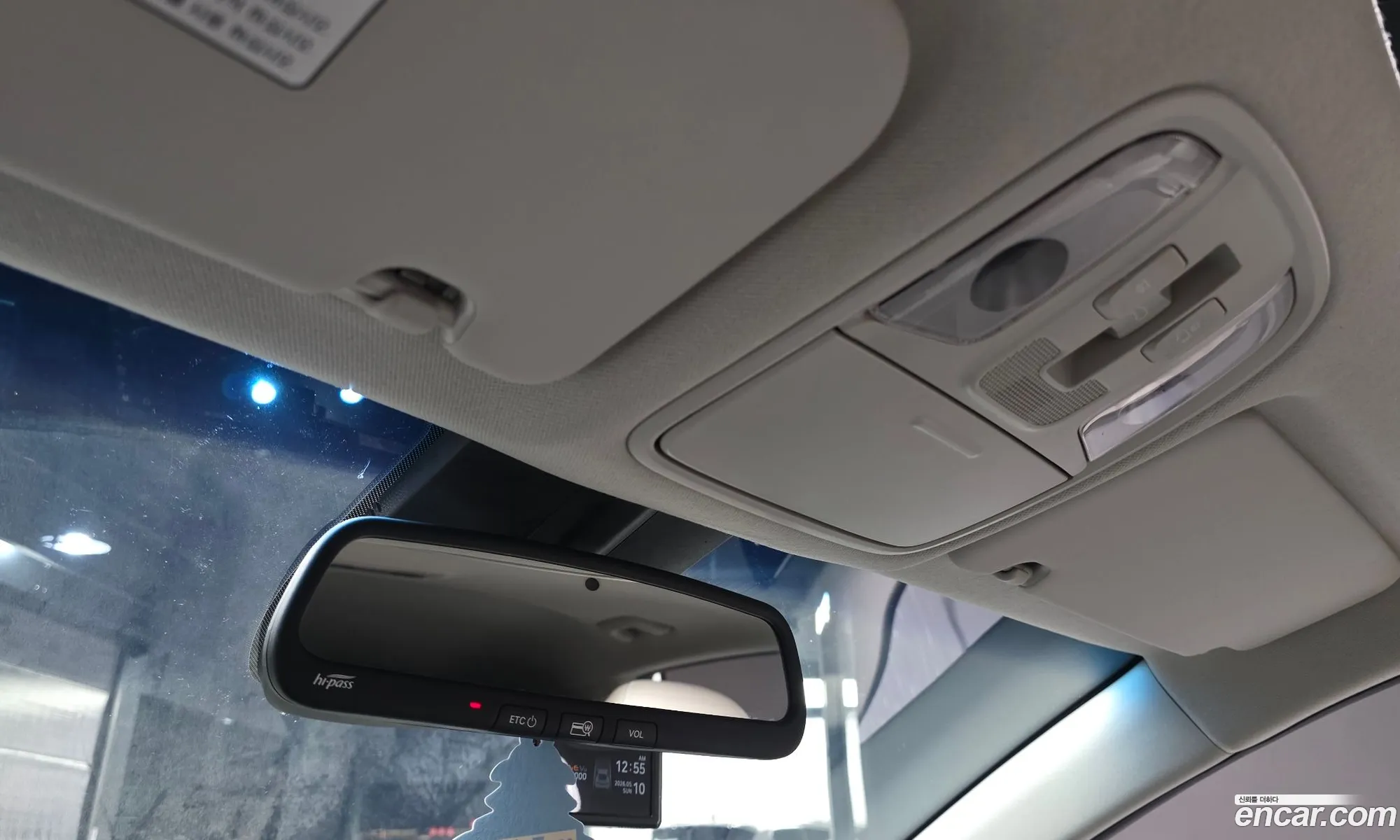 Kia Niro 2017 KNACC81CGJA087542 — 10