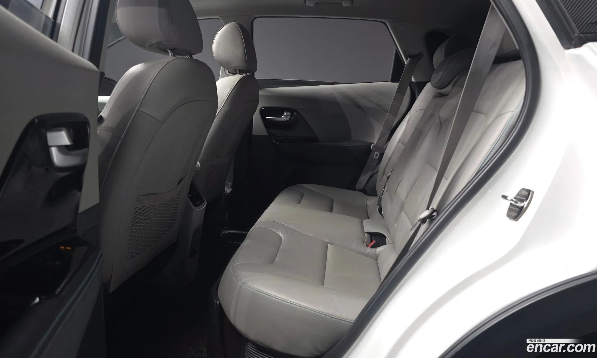 Kia Niro 2017 KNACC81CGJA087542 — 20