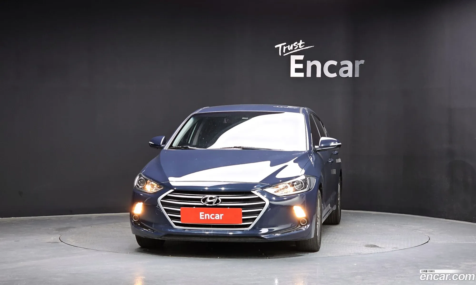 Hyundai Elantra AD 2015 — 13