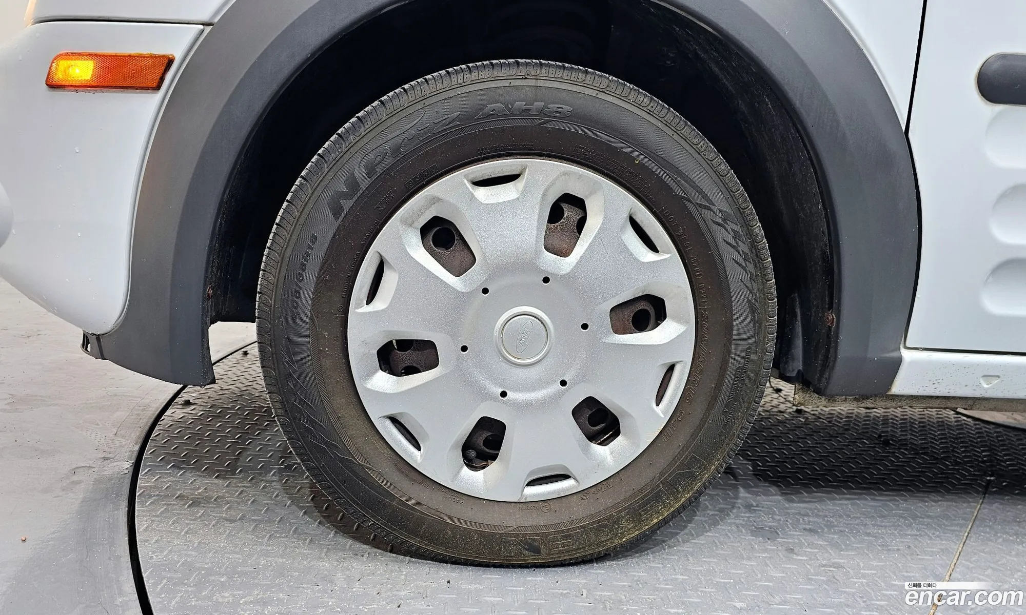 Ford Transit Connect 2011 NM0LS7BN — 2
