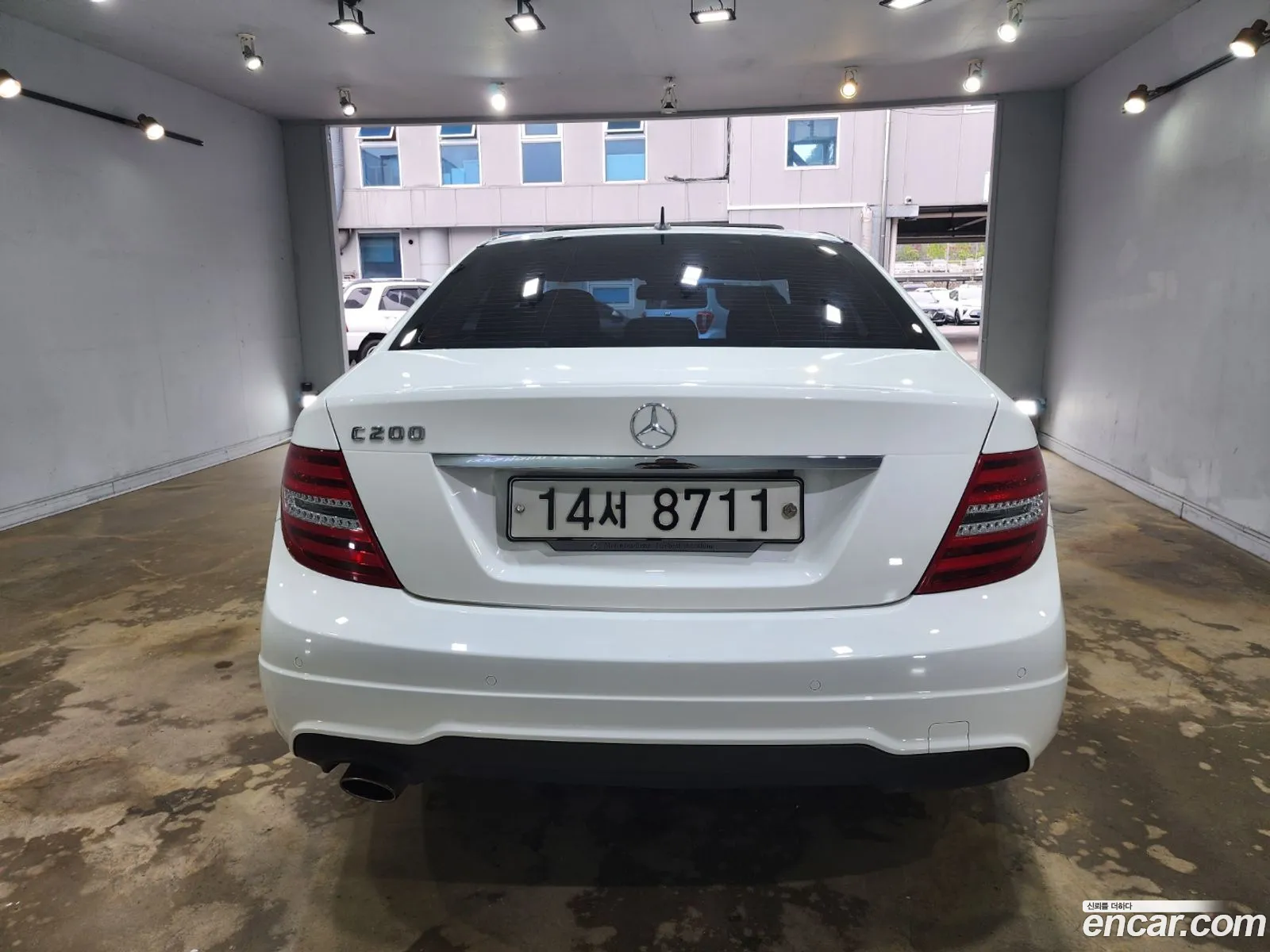 Mercedes-Benz C-Class W204 2013 — 12