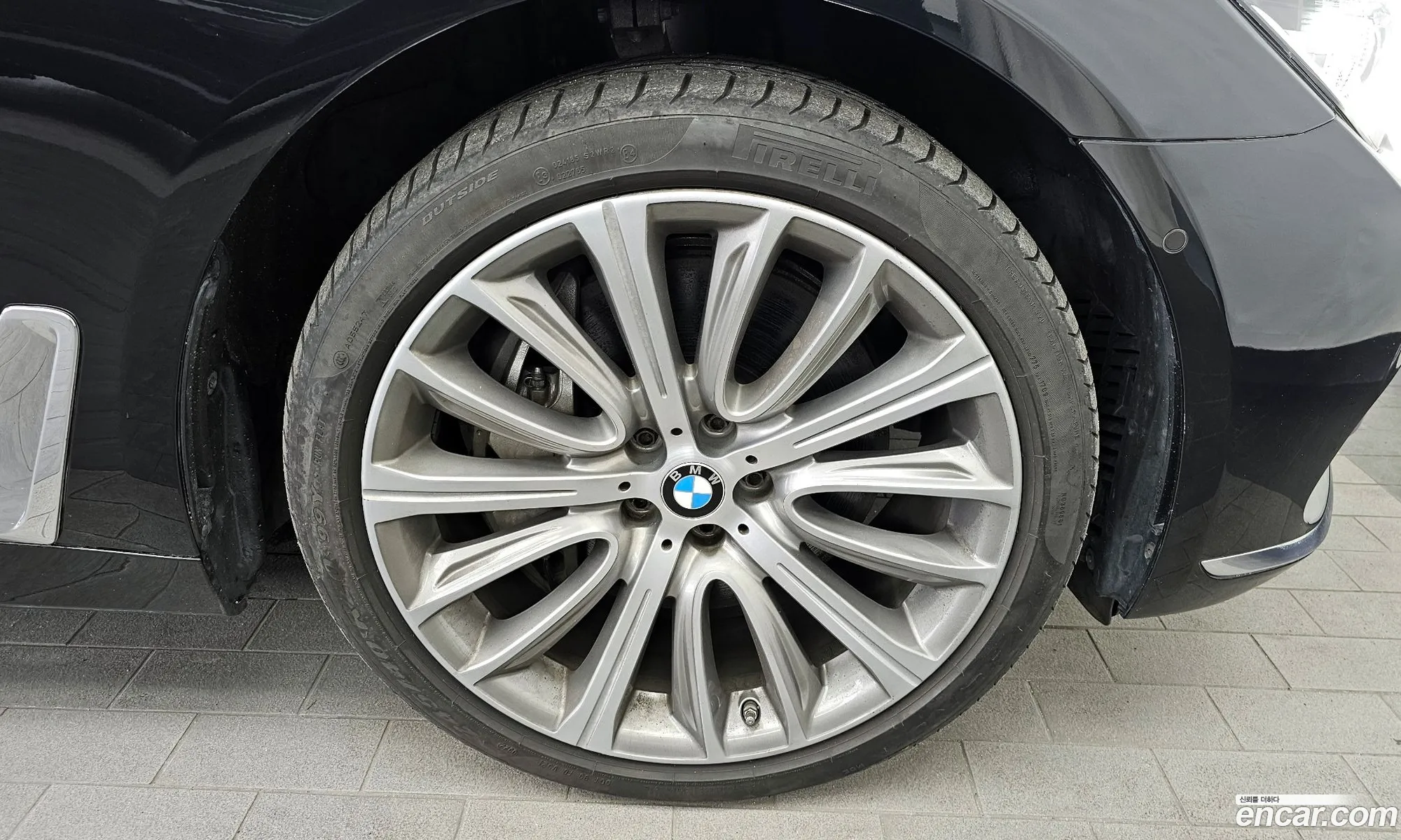 BMW 7 Series 2017 WBA7F2105HB005134 — 25