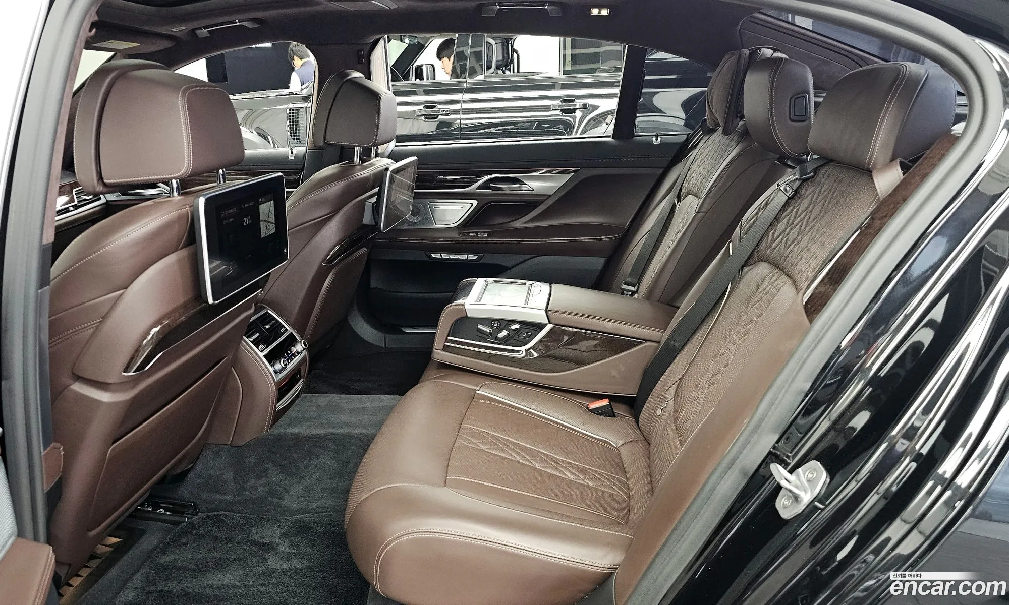BMW 7 Series 2017 WBA7F2105HB005134 — 15