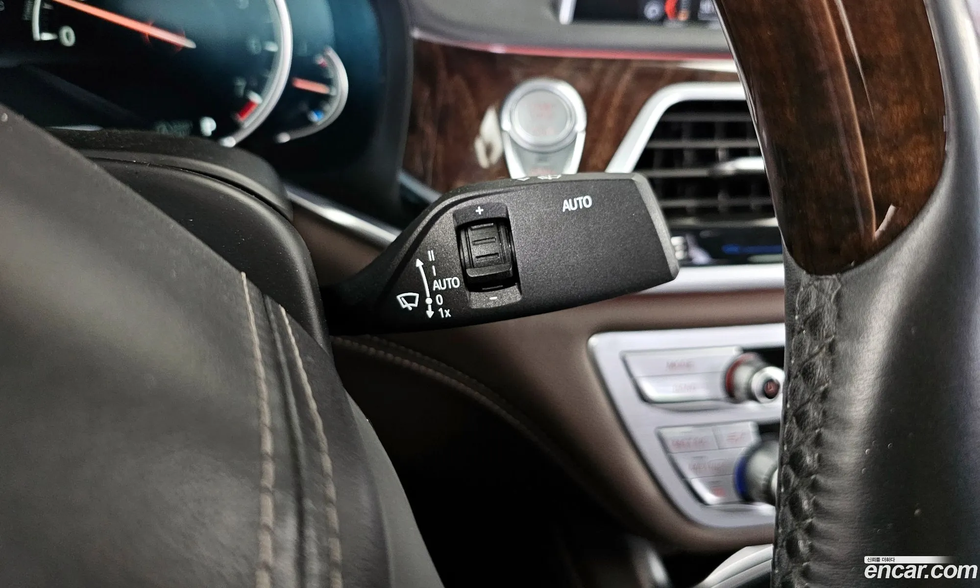 BMW 7 Series 2017 WBA7F2105HB005134 — 38