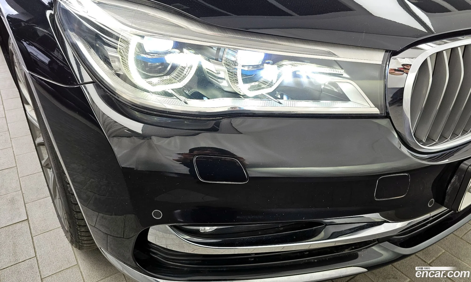 BMW 7 Series 2017 WBA7F2105HB005134 — 32