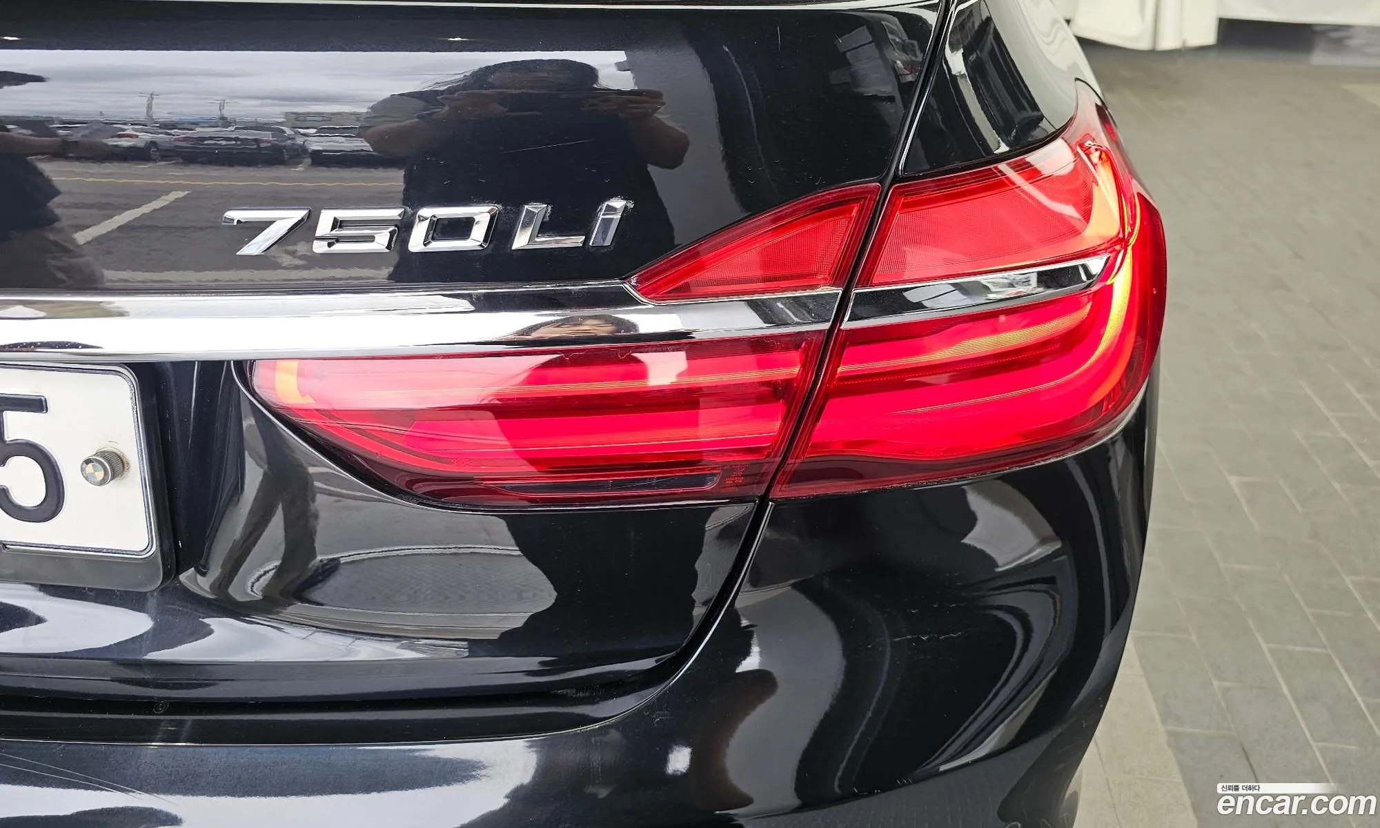 BMW 7 Series 2017 WBA7F2105HB005134 — 26