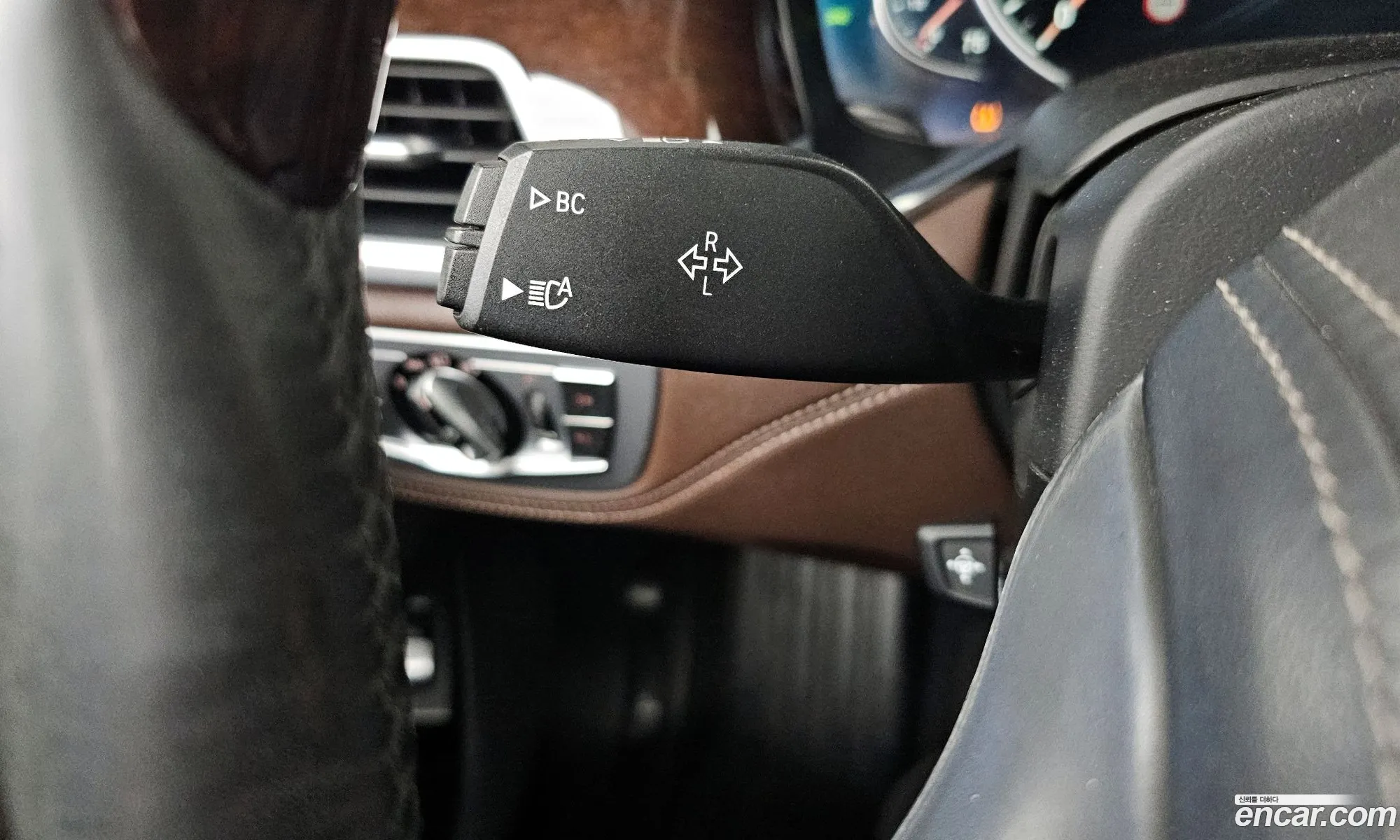 BMW 7 Series 2017 WBA7F2105HB005134 — 33