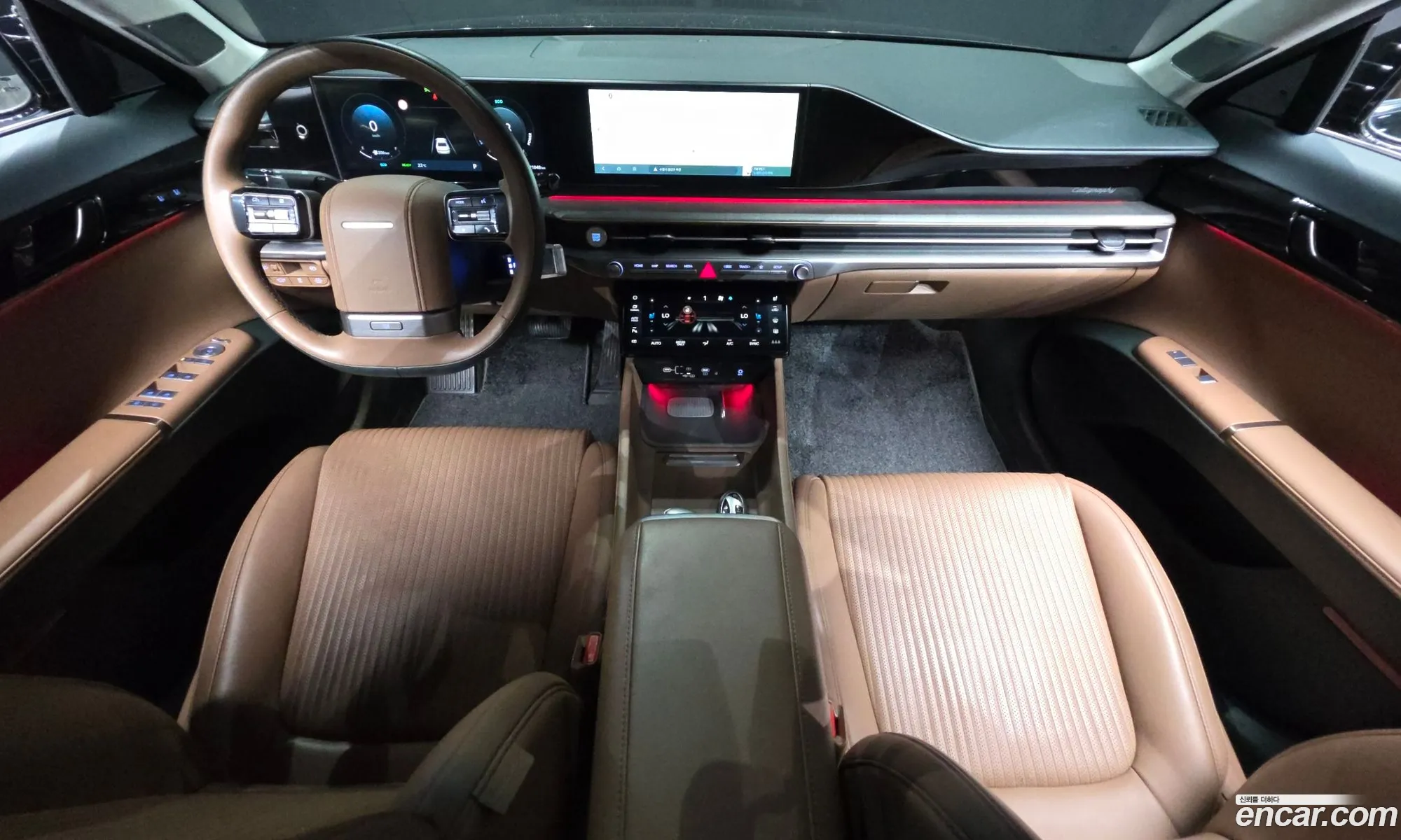 Hyundai Grandeur Hybrid 2024 — 3