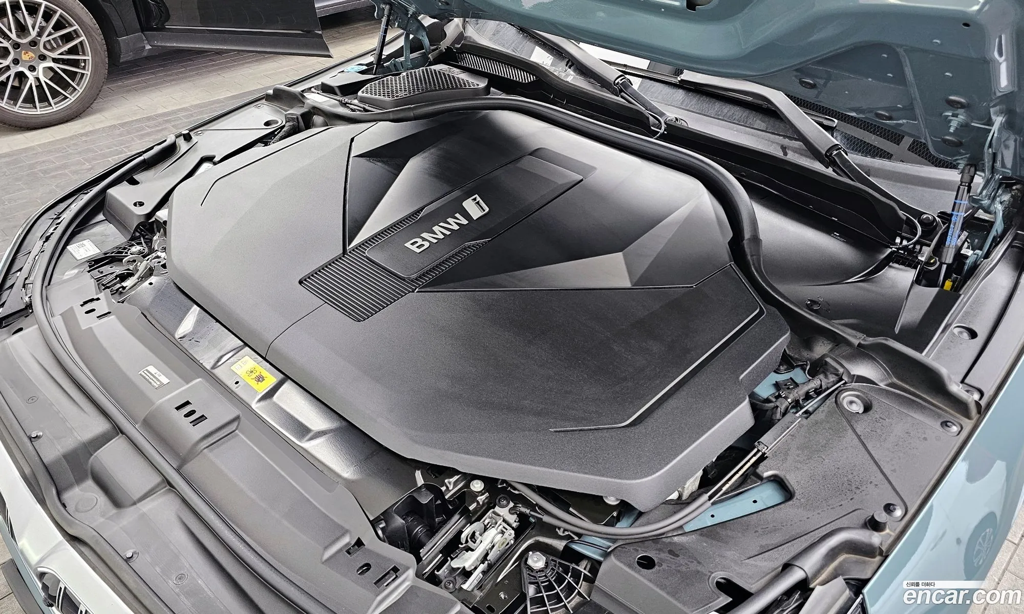 BMW i5 2024 WBY31FK01RCP72995 — 28