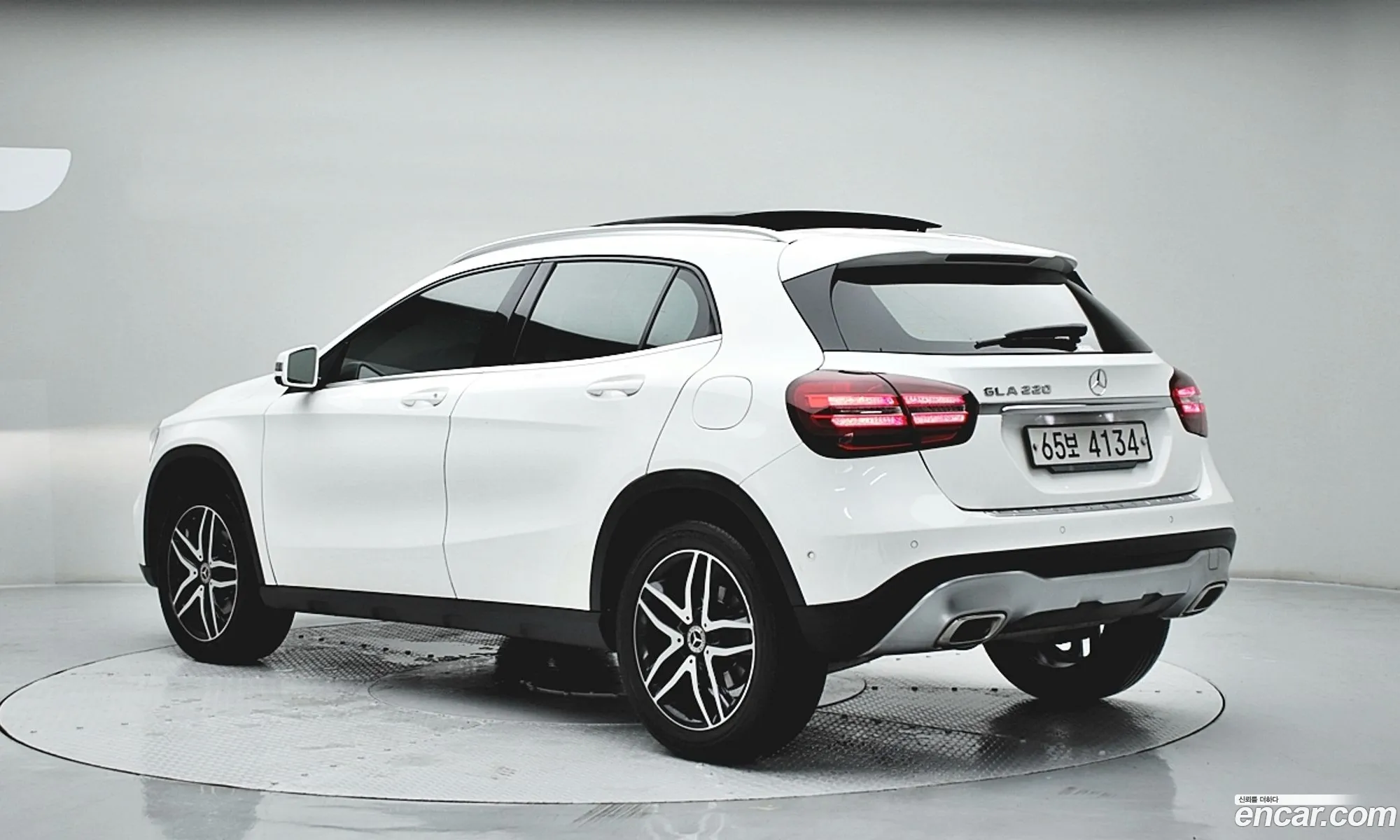 Mercedes-Benz GLA-Class X156 2019 — 8