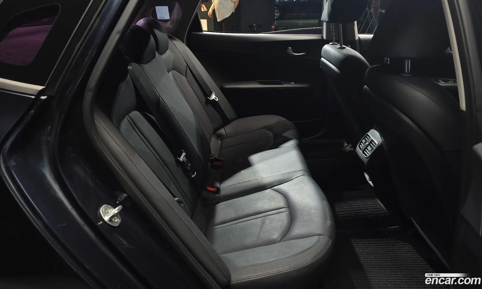 Kia K5 2017 — 18