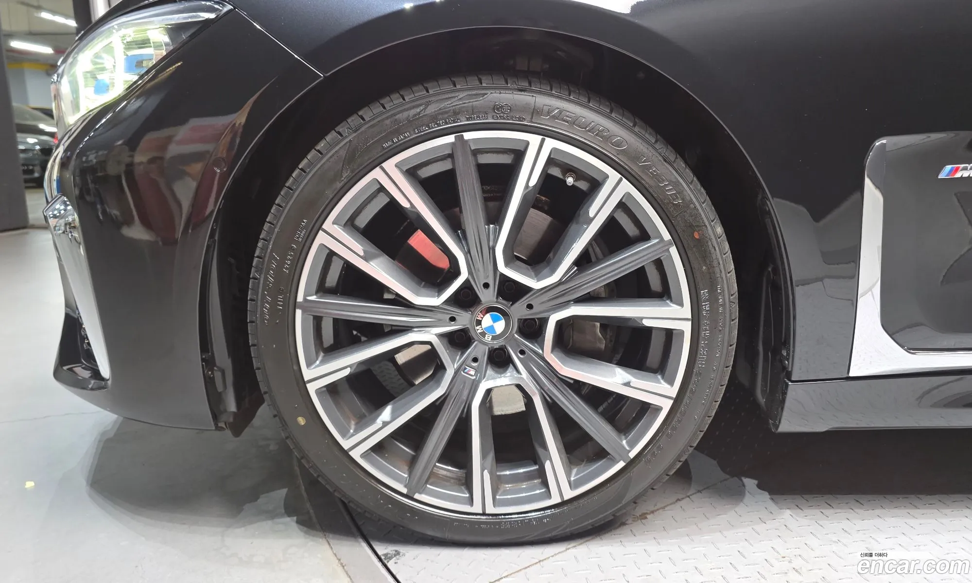BMW 7 Series 2022 WBA7T4102NCJ42879 — 4