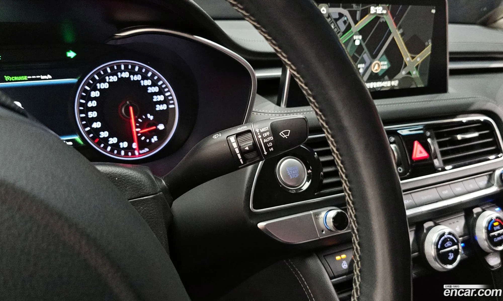 Genesis G70 2017 — 19