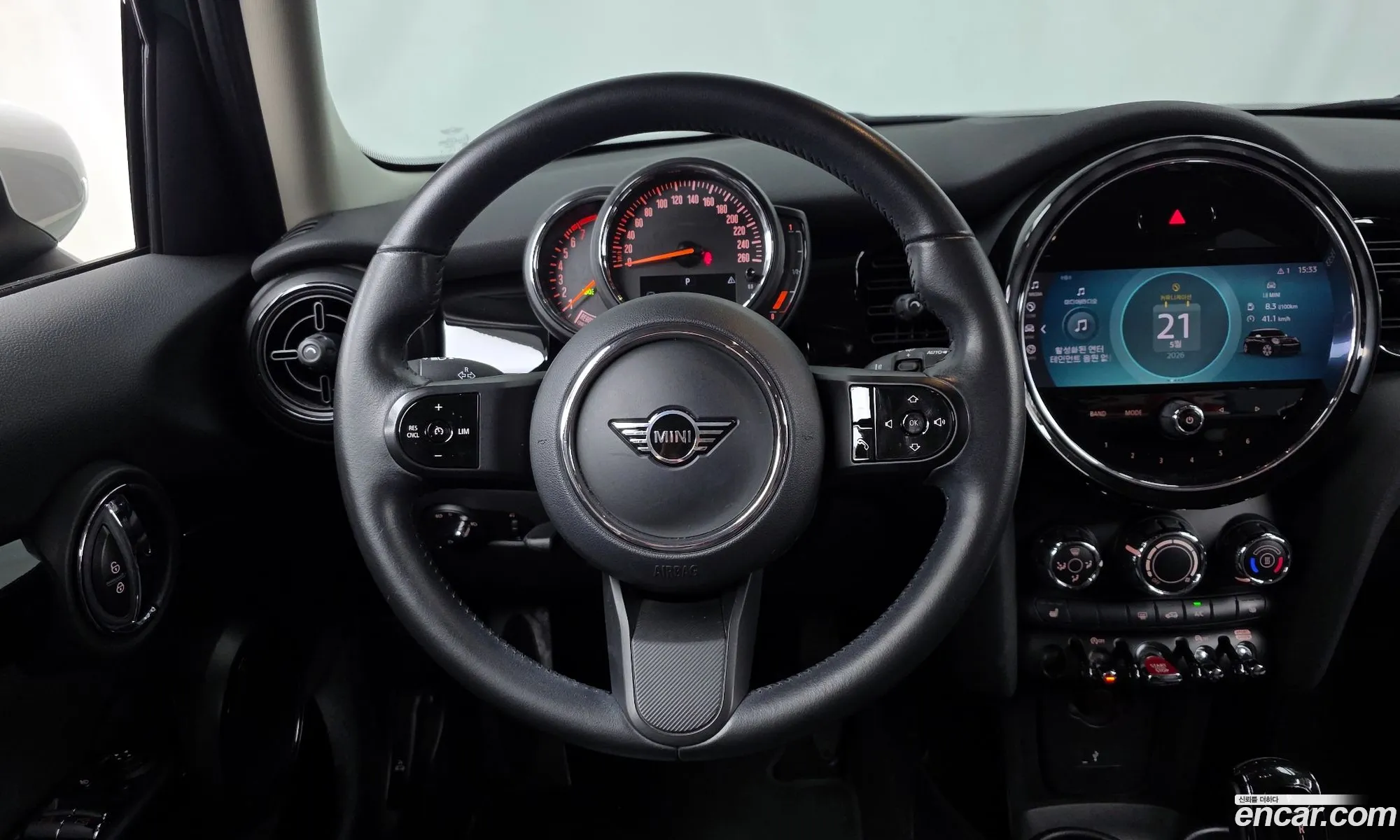Mini Cooper 2021 WMW41DK00N2P77628 — 28