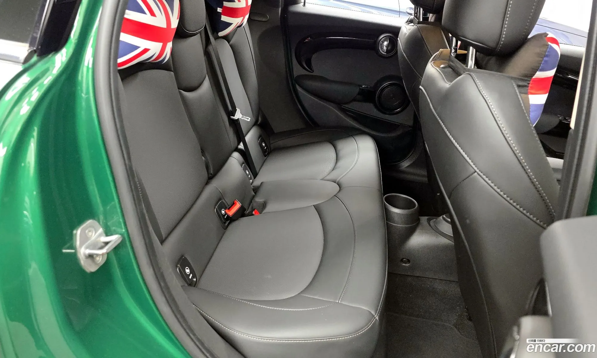 Mini Cooper 2021 WMW41DK00N2P77628 — 29