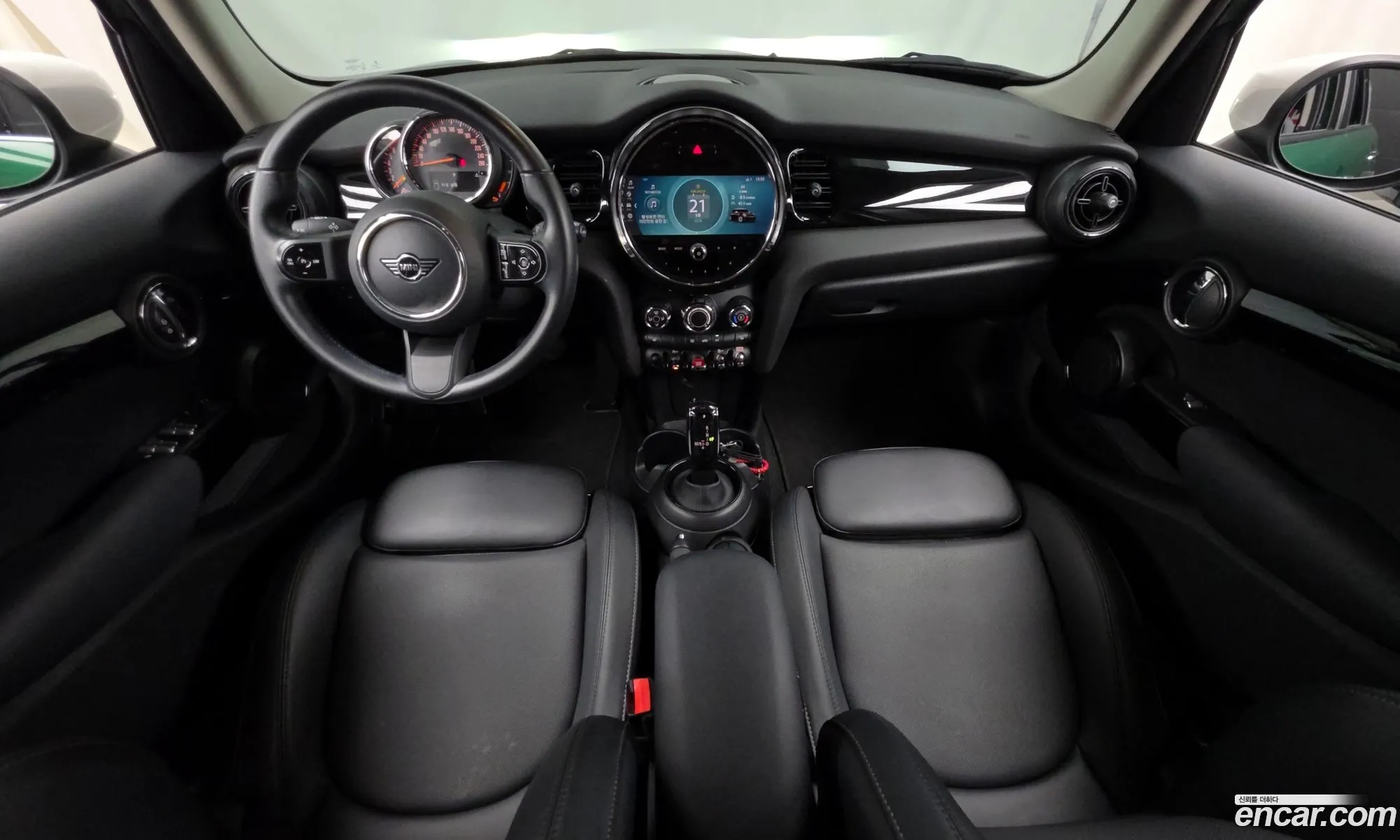 Mini Cooper 2021 WMW41DK00N2P77628 — 5