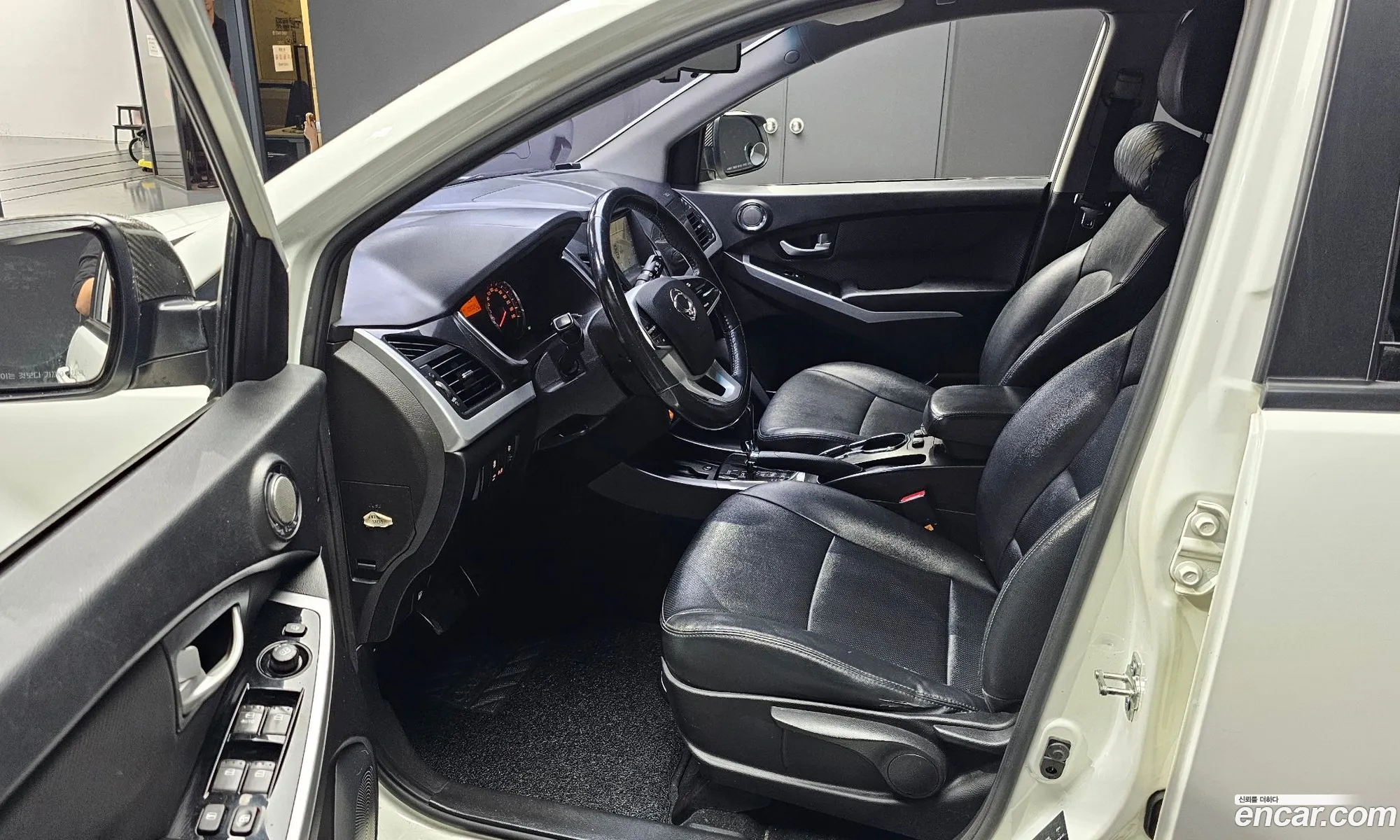 KG Mobility (SsangYong) Style Korando C 2018 — 18