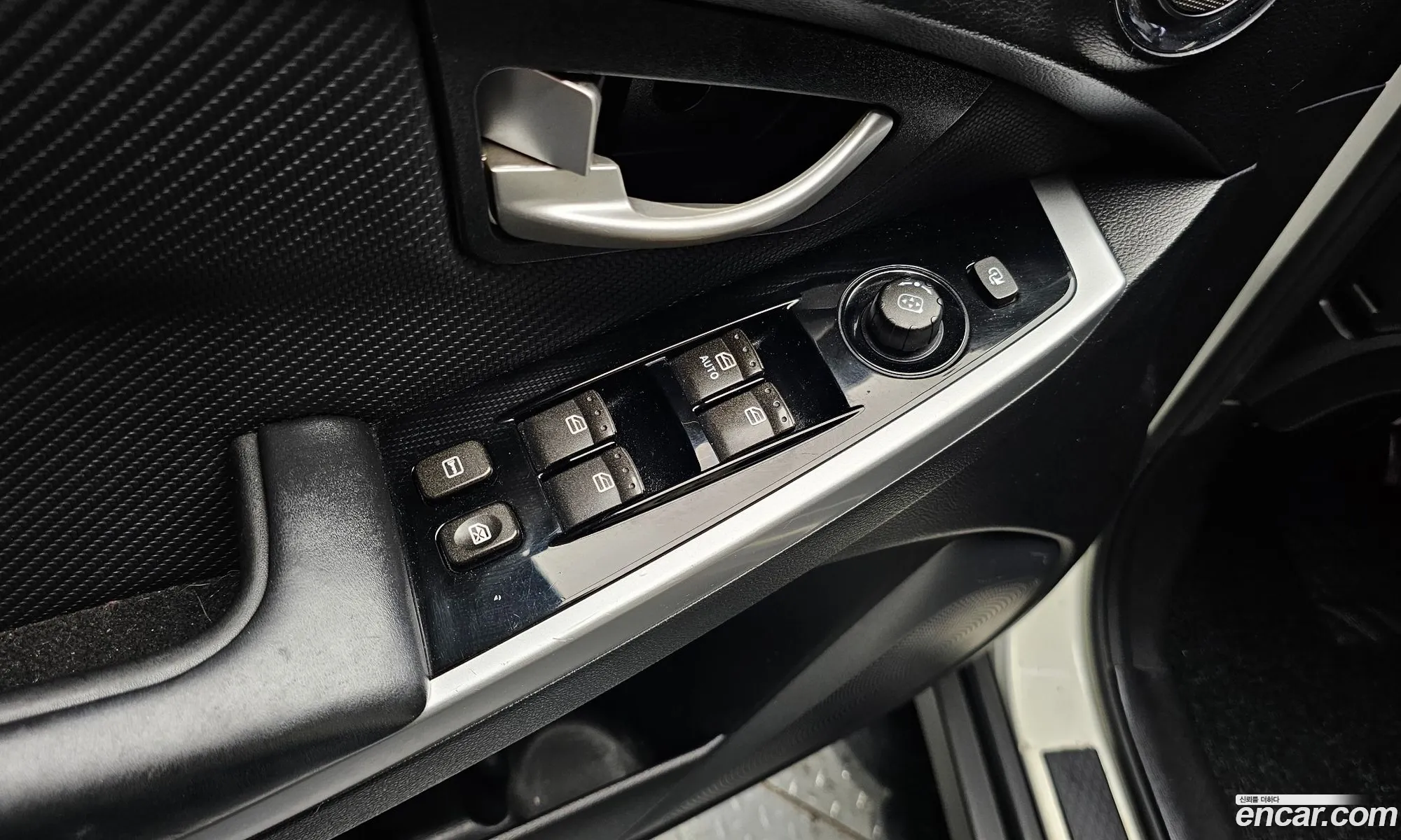 KG Mobility (SsangYong) Style Korando C 2018 — 13