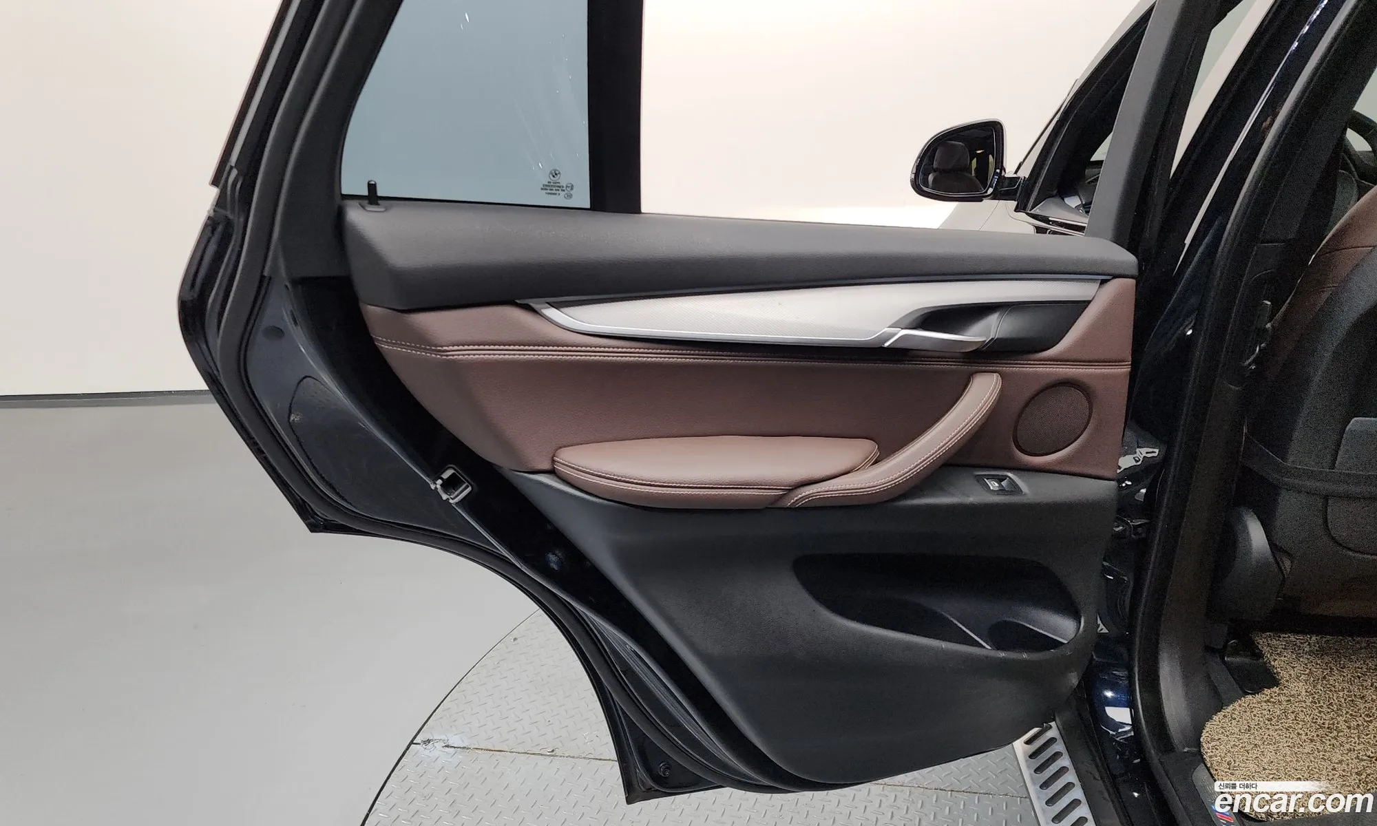 BMW X5 2018 WBAKS4108J0Y70084 — 17