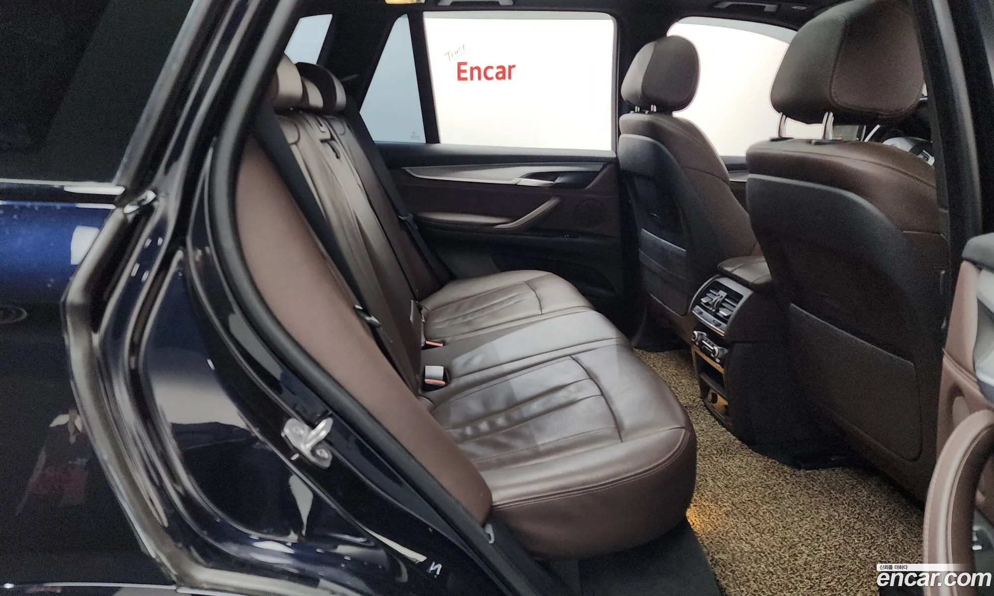 BMW X5 2018 WBAKS4108J0Y70084 — 14