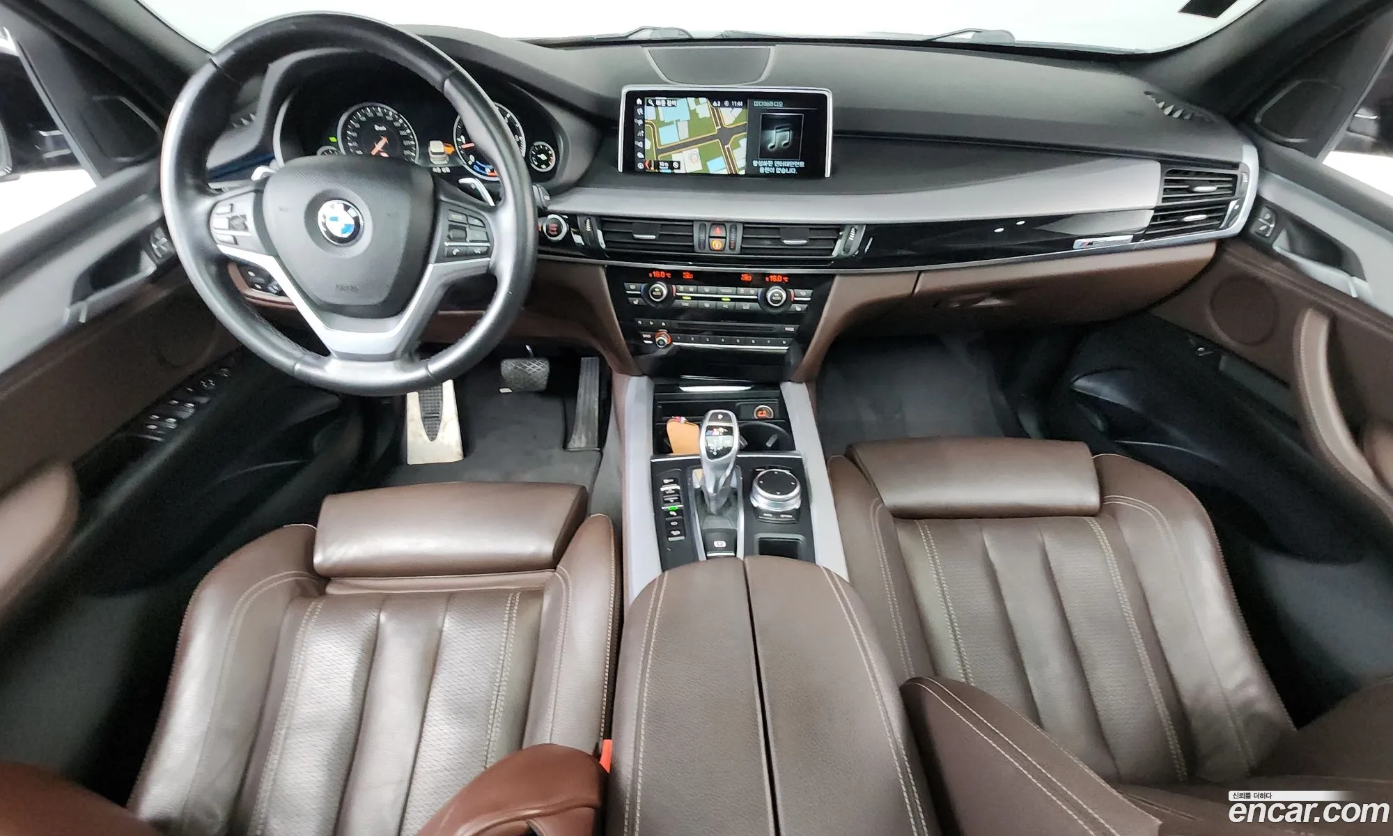 BMW X5 2018 WBAKS4108J0Y70084 — 4