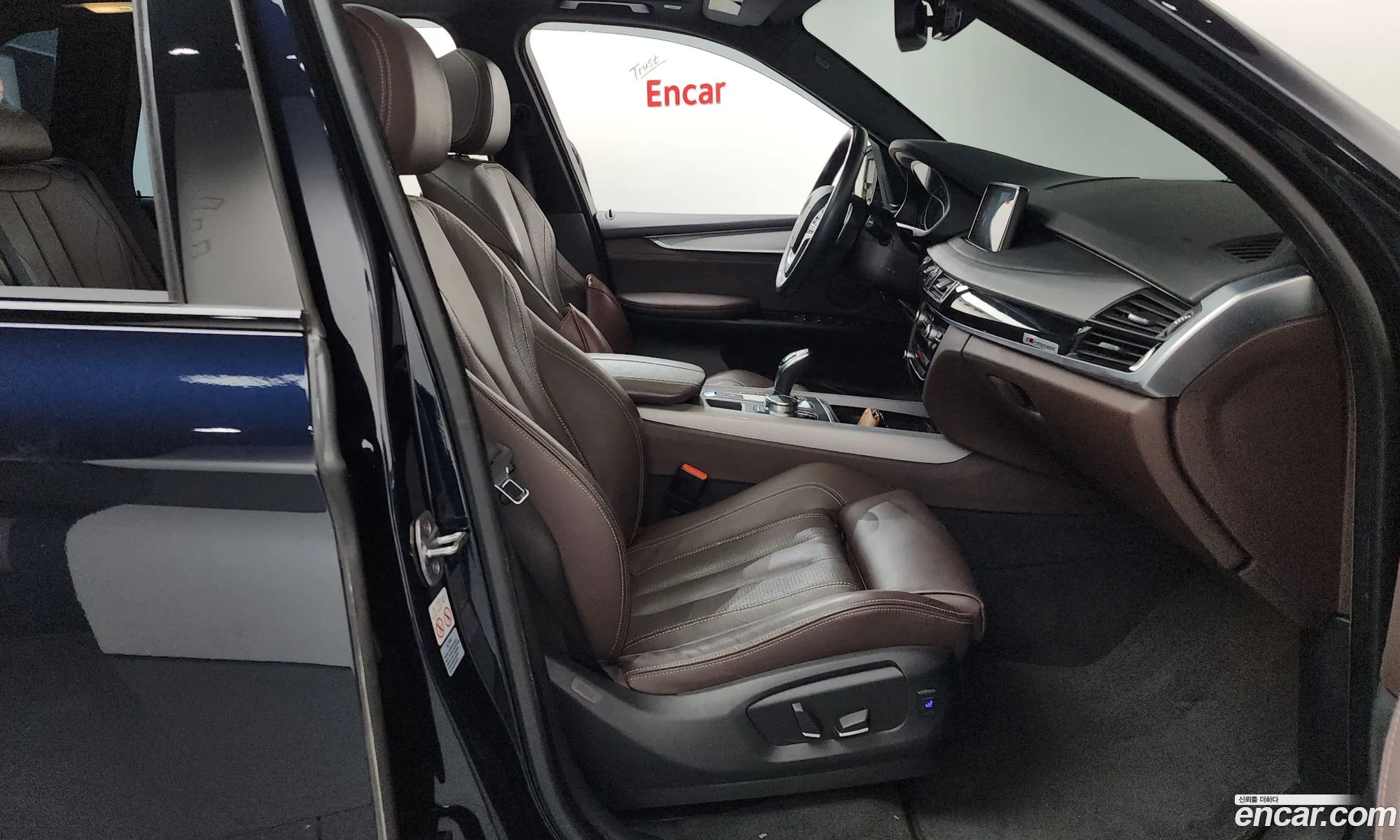 BMW X5 2018 WBAKS4108J0Y70084 — 13