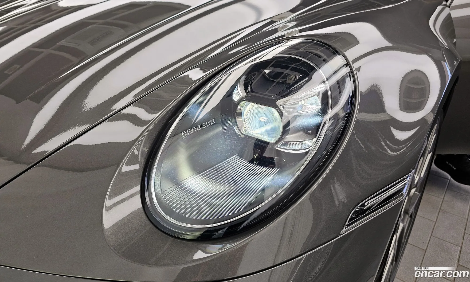 Porsche 911 2022 WP0CB2990NS244148 — 5