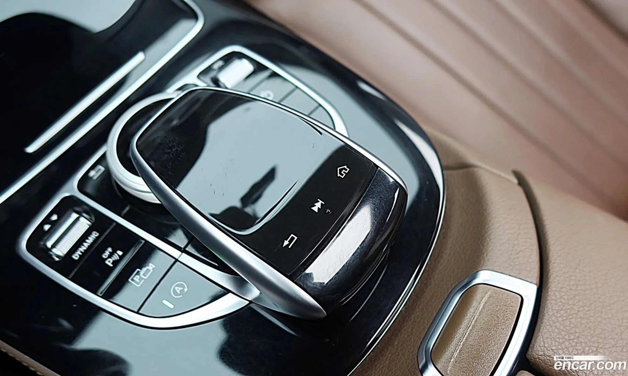 Mercedes-Benz E-Class W213 2017 — 16
