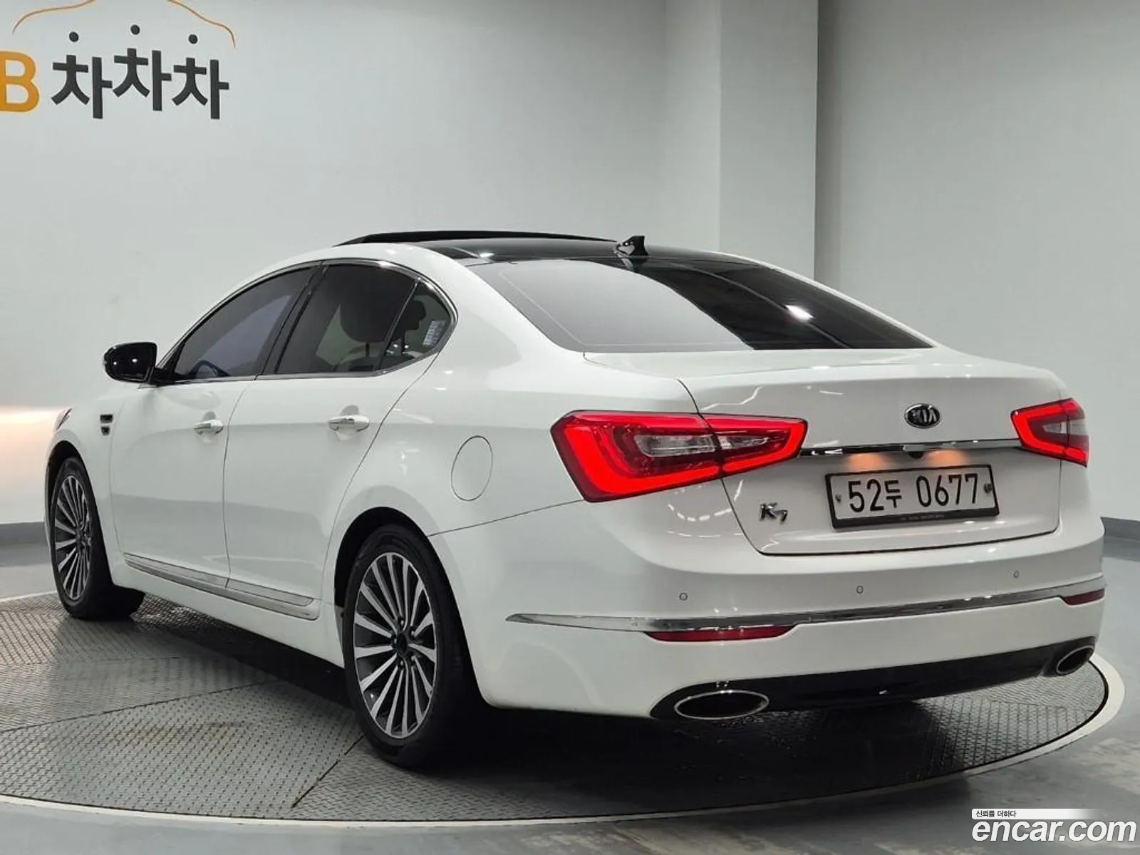 Kia K7 2015 — 11